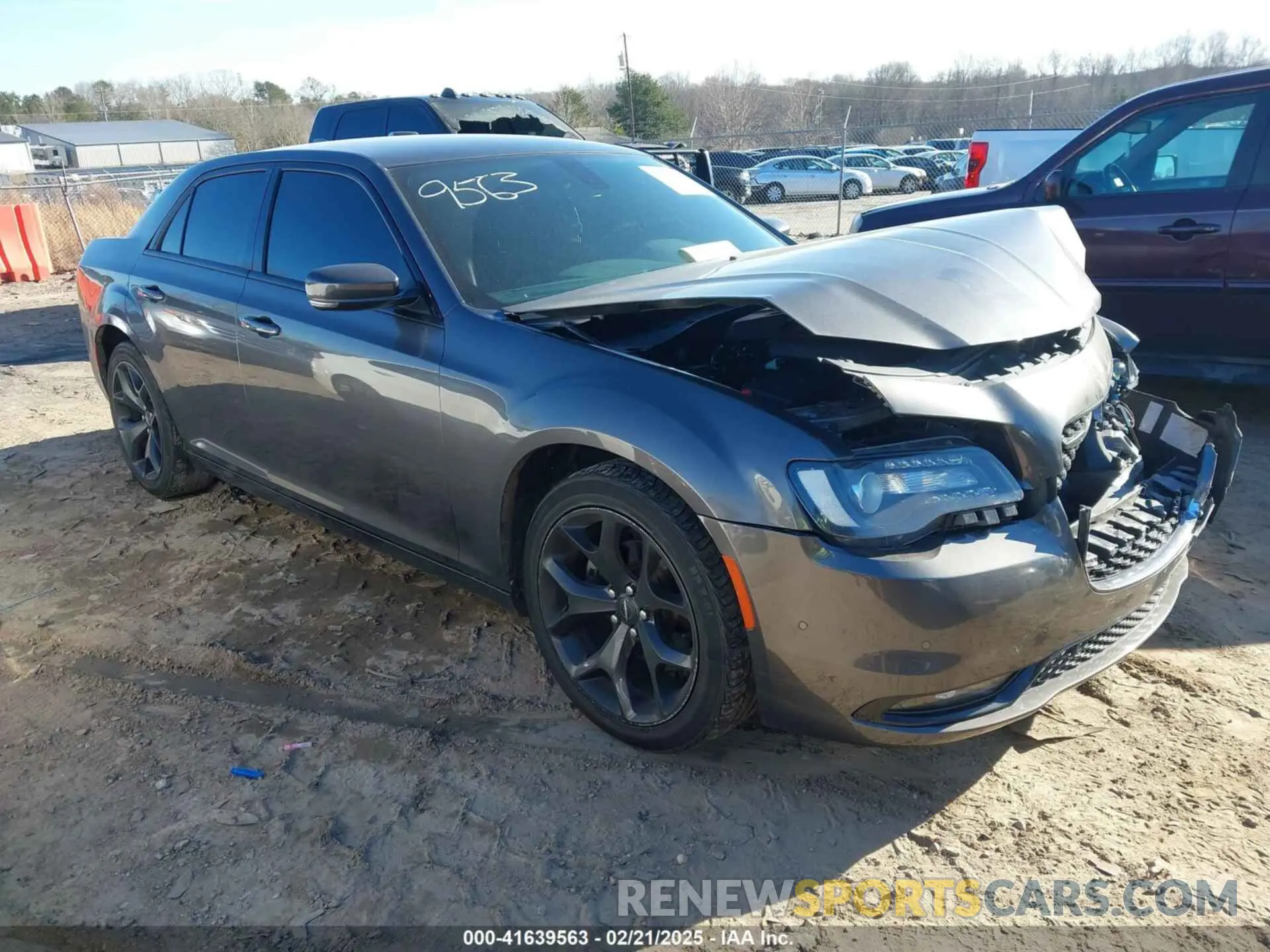 1 Фотография поврежденного автомобиля 2C3CCABG6MH626419 CHRYSLER 300 2021