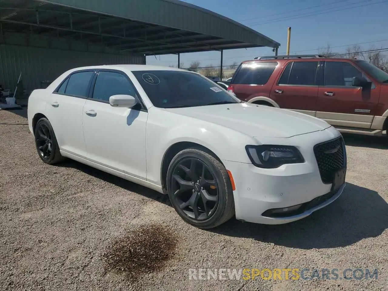1 Фотография поврежденного автомобиля 2C3CCABG8MH549634 CHRYSLER 300 2021