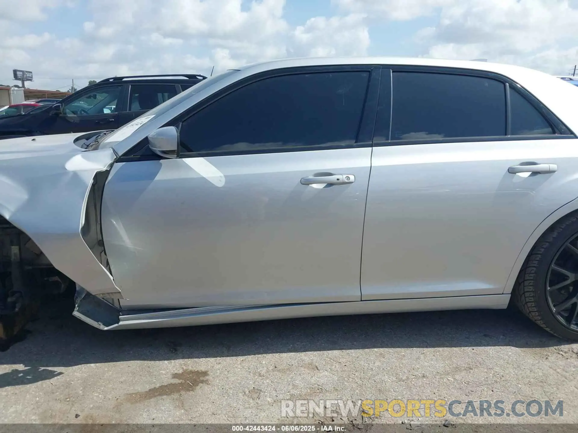 14 Фотография поврежденного автомобиля 2C3CCABG9MH506145 CHRYSLER 300 2021