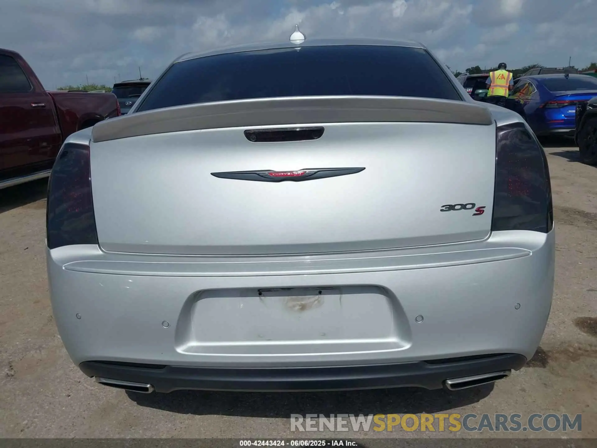 16 Фотография поврежденного автомобиля 2C3CCABG9MH506145 CHRYSLER 300 2021