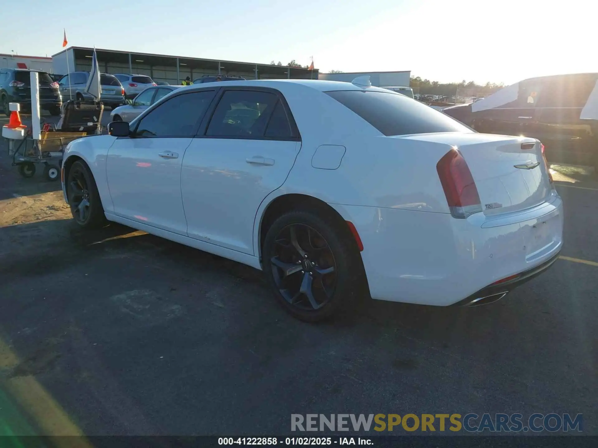3 Photograph of a damaged car 2C3CCABG9MH545933 CHRYSLER 300 2021