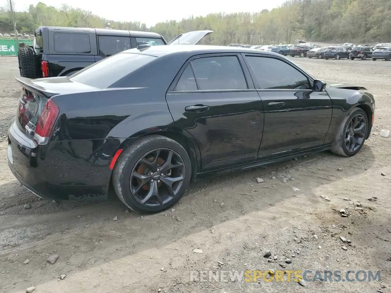3 Фотография поврежденного автомобиля 2C3CCABT6MH582242 CHRYSLER 300 2021