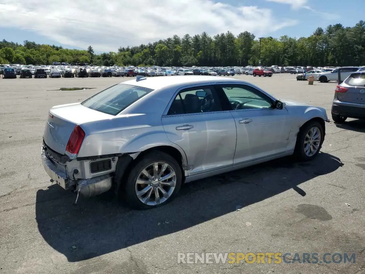 3 Photograph of a damaged car 2C3CCARG3MH609468 CHRYSLER 300 2021