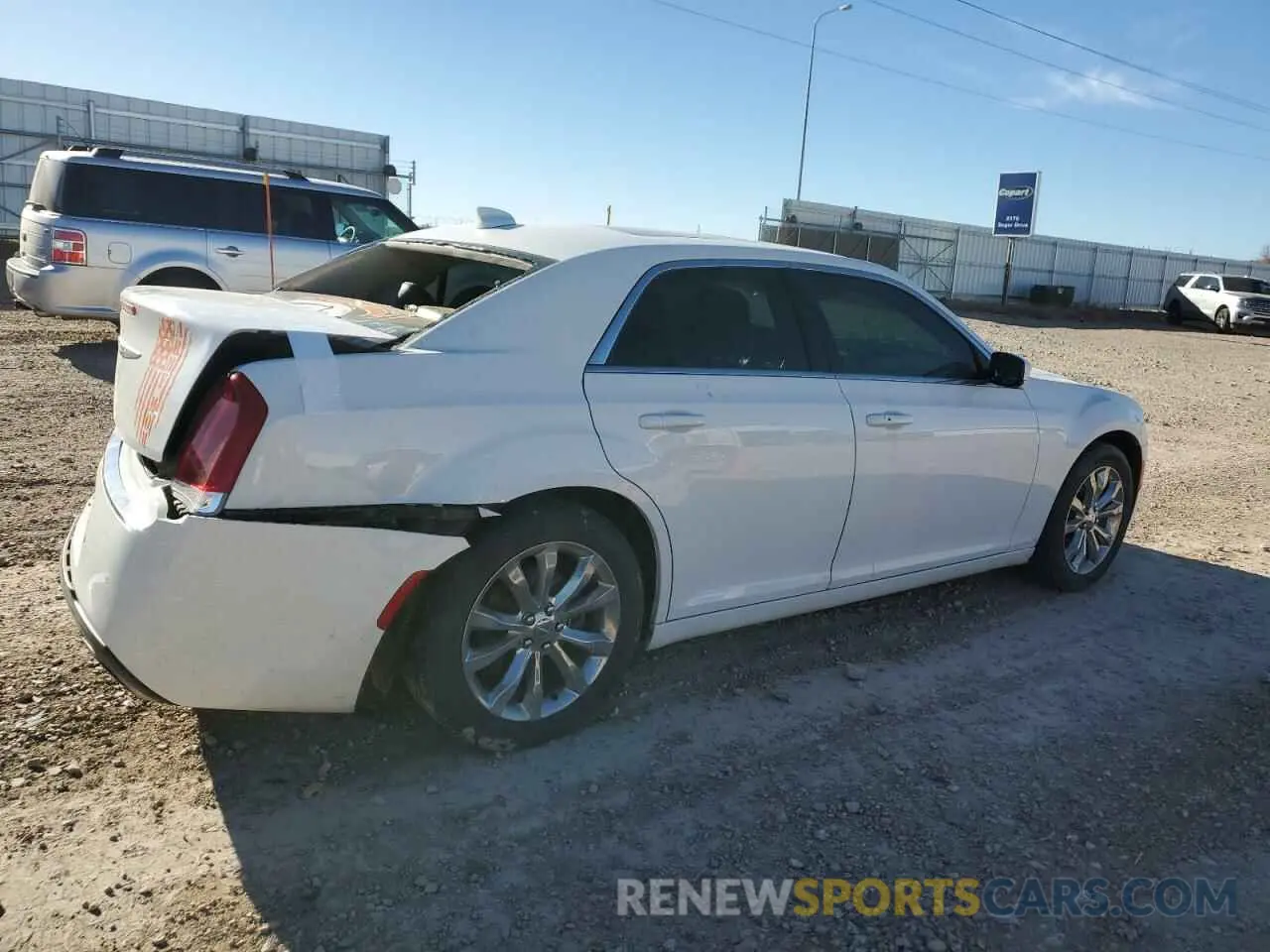 3 Фотография поврежденного автомобиля 2C3CCARG4MH524252 CHRYSLER 300 2021