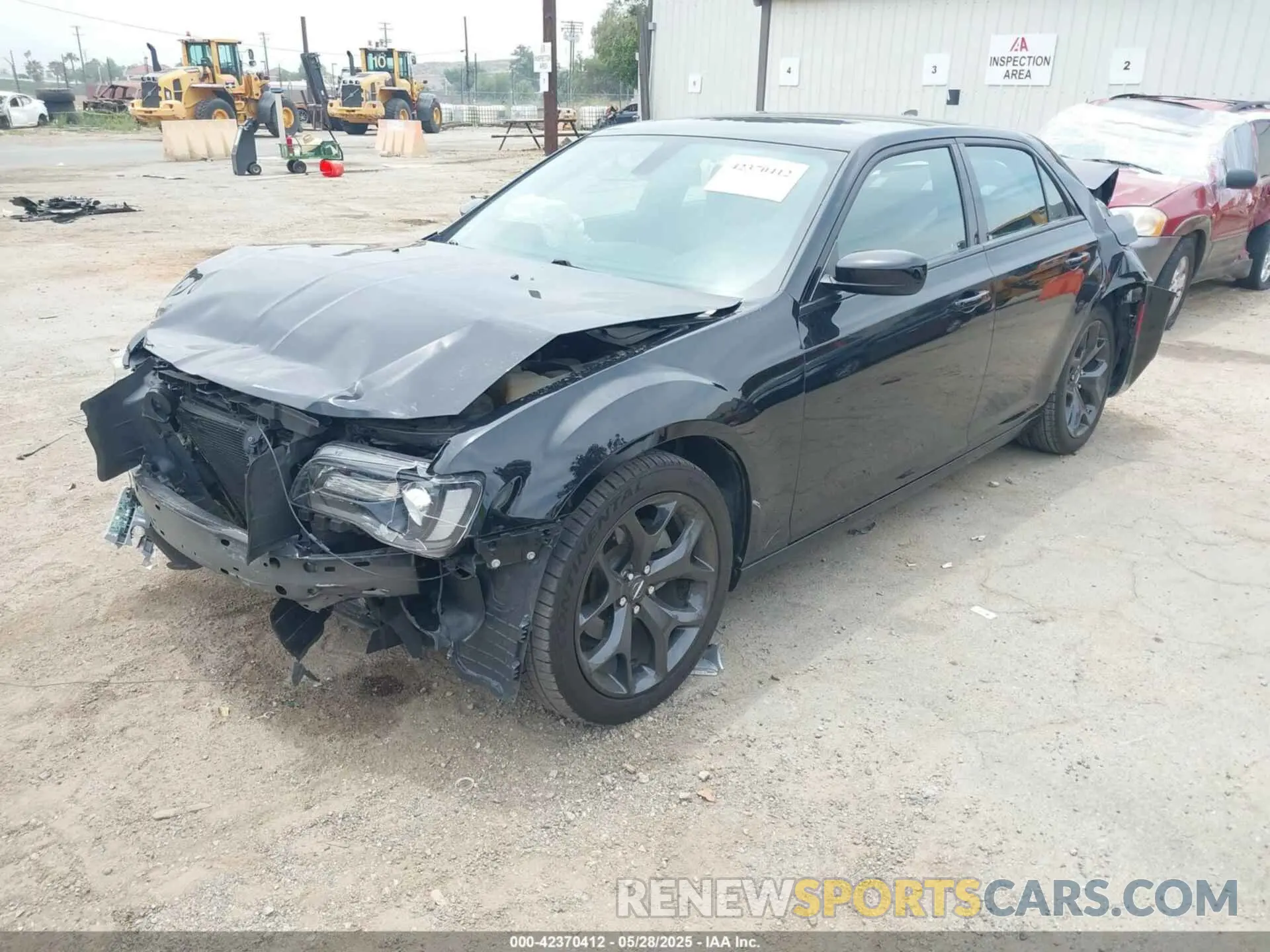 2 Photograph of a damaged car 2C3CCAAG5NH121068 CHRYSLER 300 2022