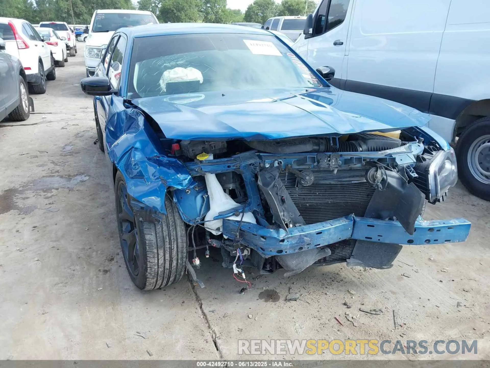 6 Фотография поврежденного автомобиля 2C3CCAAG9NH179510 CHRYSLER 300 2022