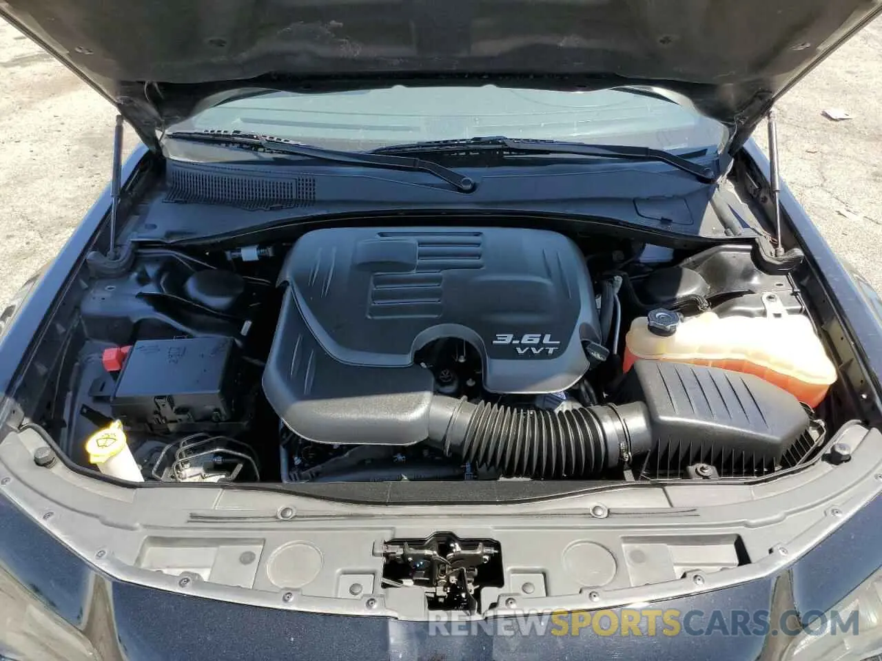 11 Фотография поврежденного автомобиля 2C3CCABG0NH232643 CHRYSLER 300 2022