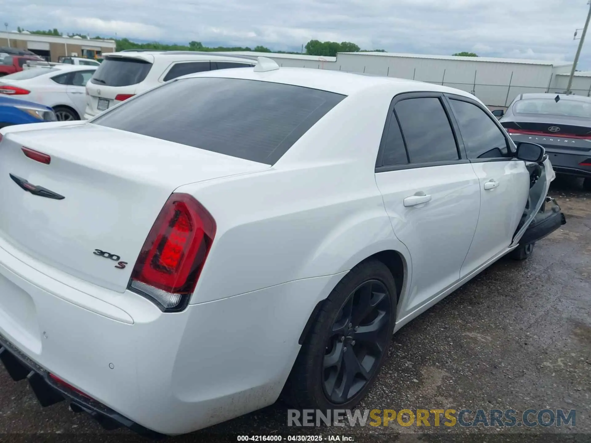 13 Фотография поврежденного автомобиля 2C3CCABG3NH214380 CHRYSLER 300 2022