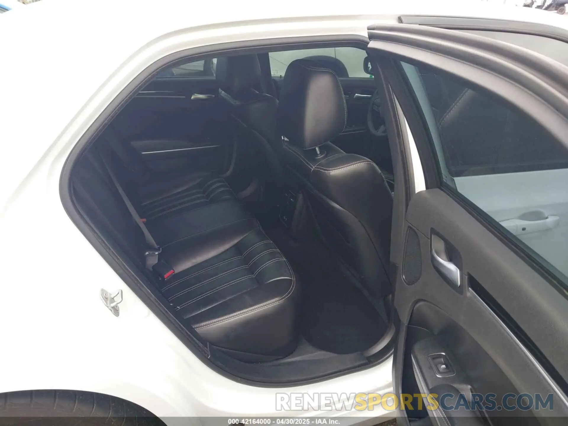8 Фотография поврежденного автомобиля 2C3CCABG3NH214380 CHRYSLER 300 2022