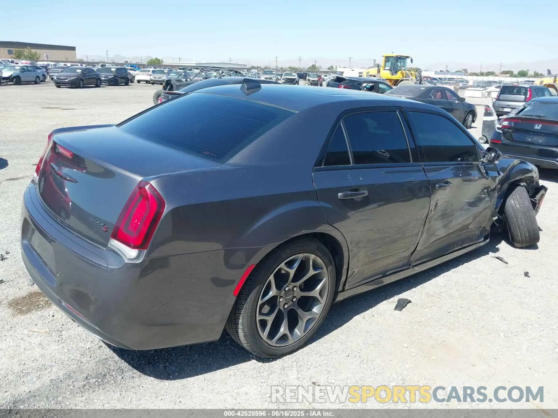 4 Фотография поврежденного автомобиля 2C3CCABG7NH154250 CHRYSLER 300 2022