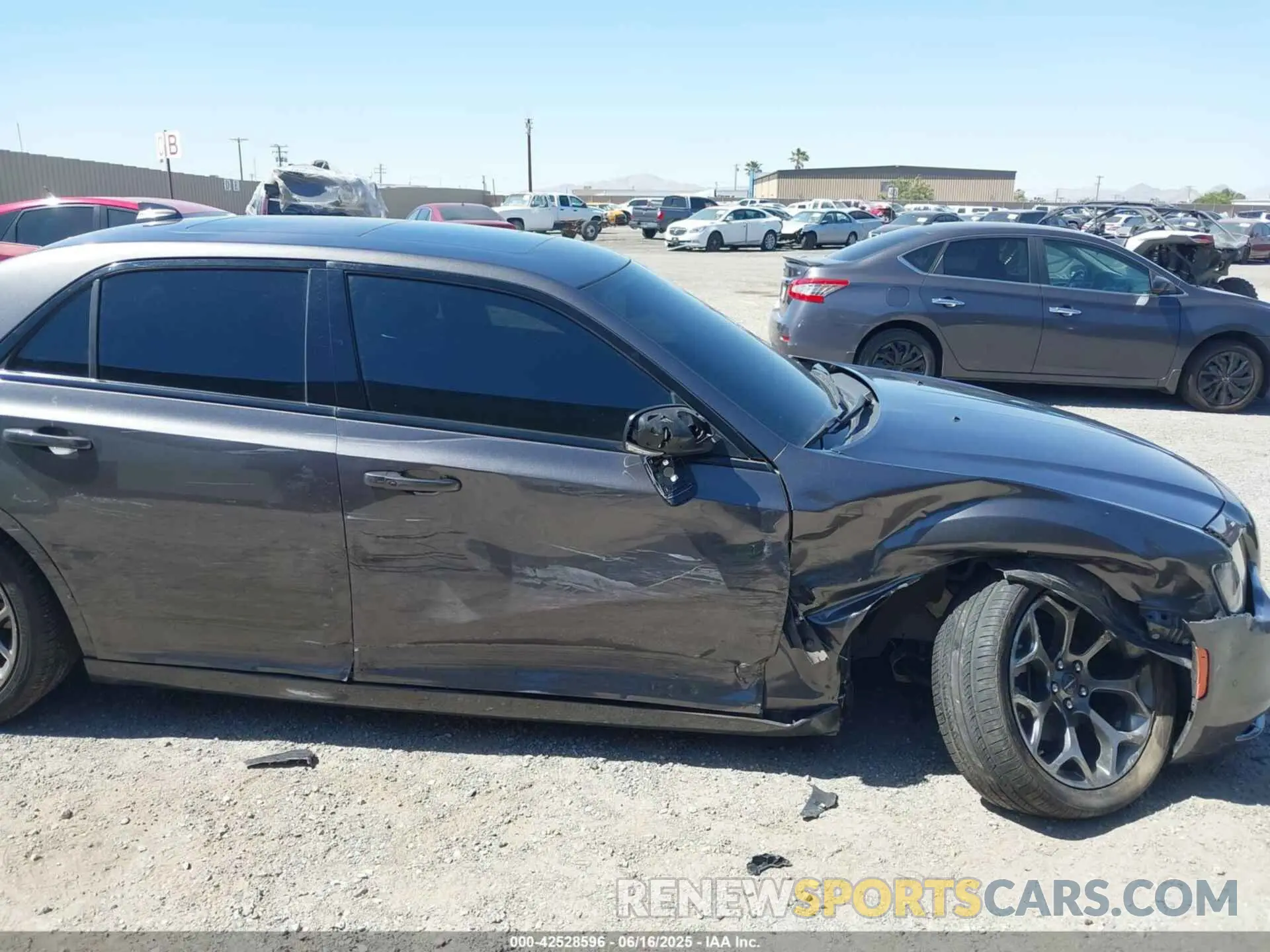 6 Фотография поврежденного автомобиля 2C3CCABG7NH154250 CHRYSLER 300 2022