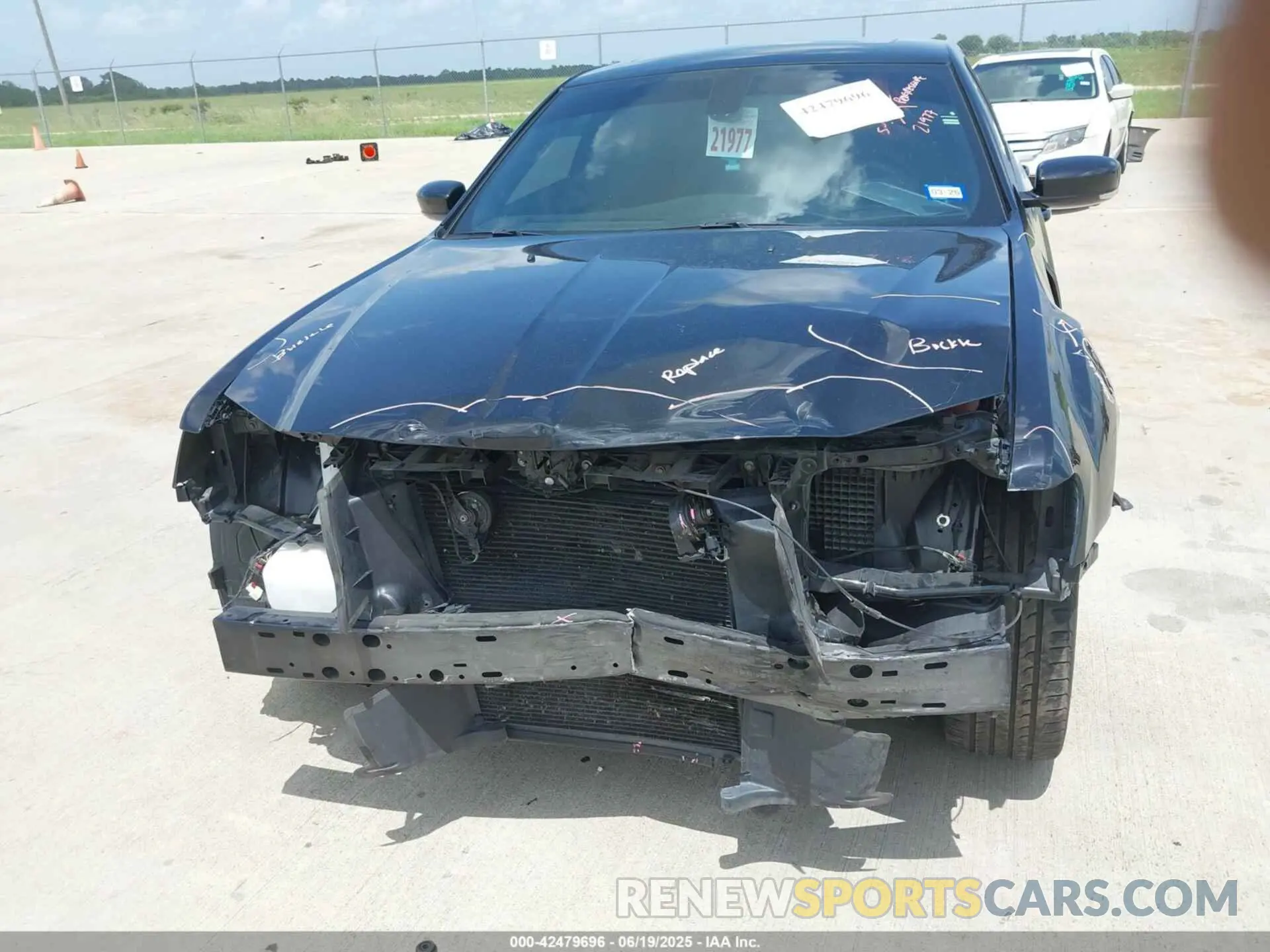 6 Photograph of a damaged car 2C3CCABGXNH256397 CHRYSLER 300 2022