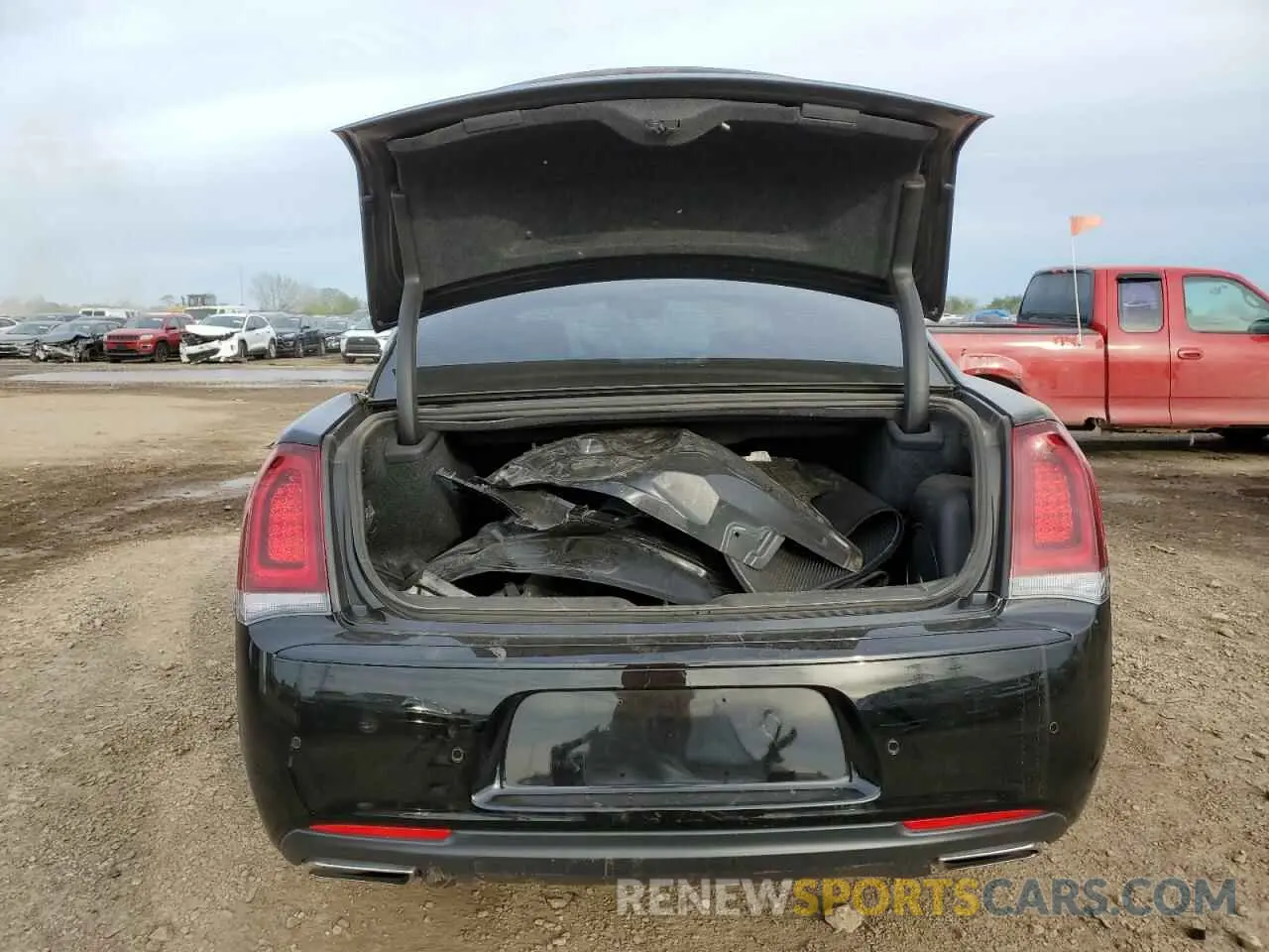 6 Фотография поврежденного автомобиля 2C3CCABT0NH242117 CHRYSLER 300 2022