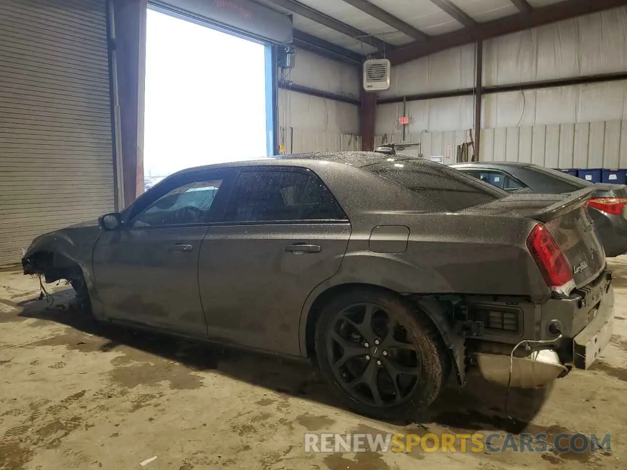 2 Фотография поврежденного автомобиля 2C3CCABT2NH158820 CHRYSLER 300 2022