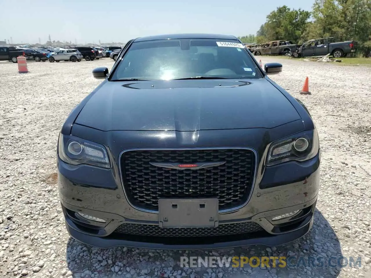 5 Photograph of a damaged car 2C3CCABT9NH178952 CHRYSLER 300 2022