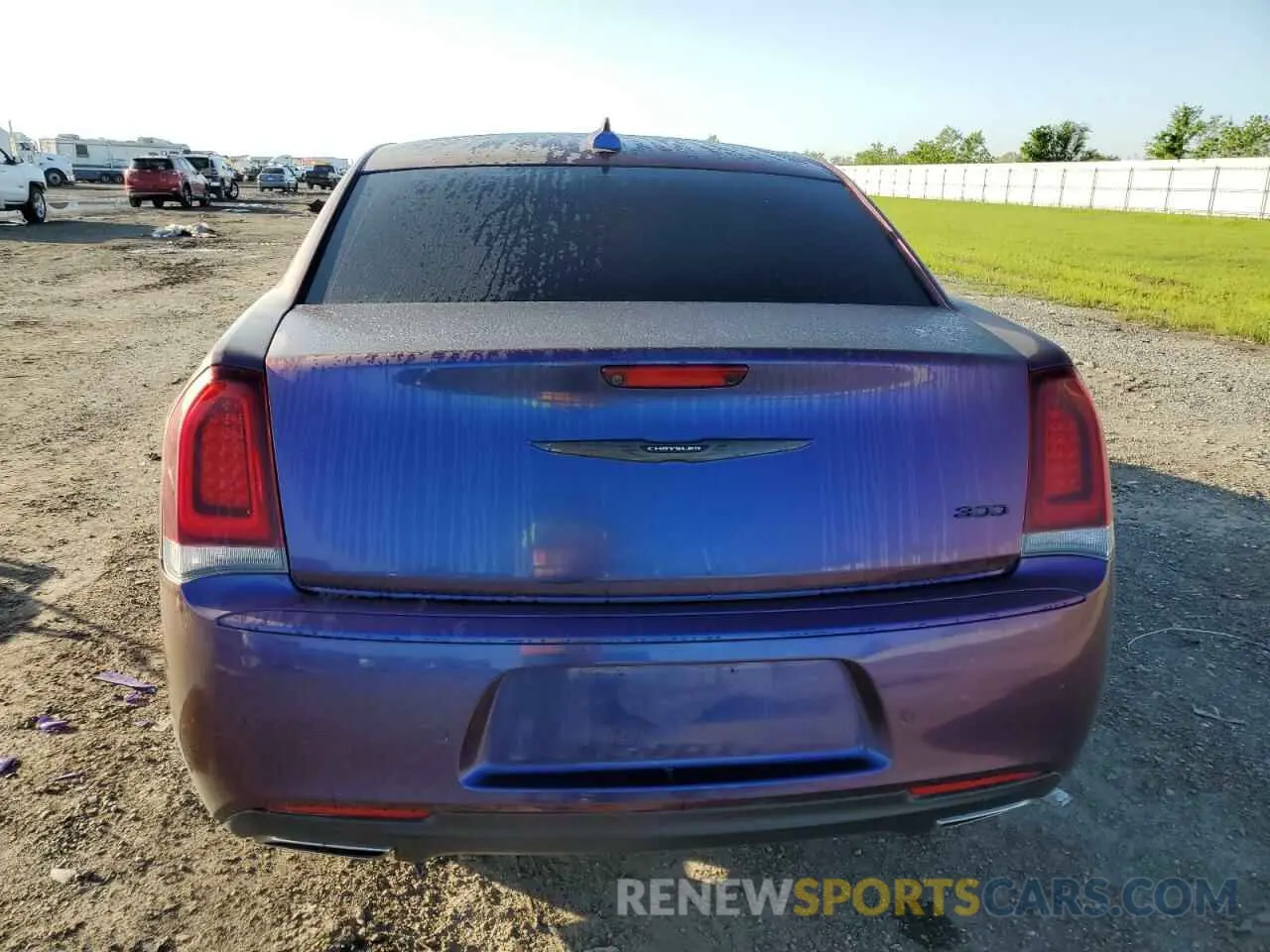 6 Photograph of a damaged car 2C3CCADG7NH177475 CHRYSLER 300 2022