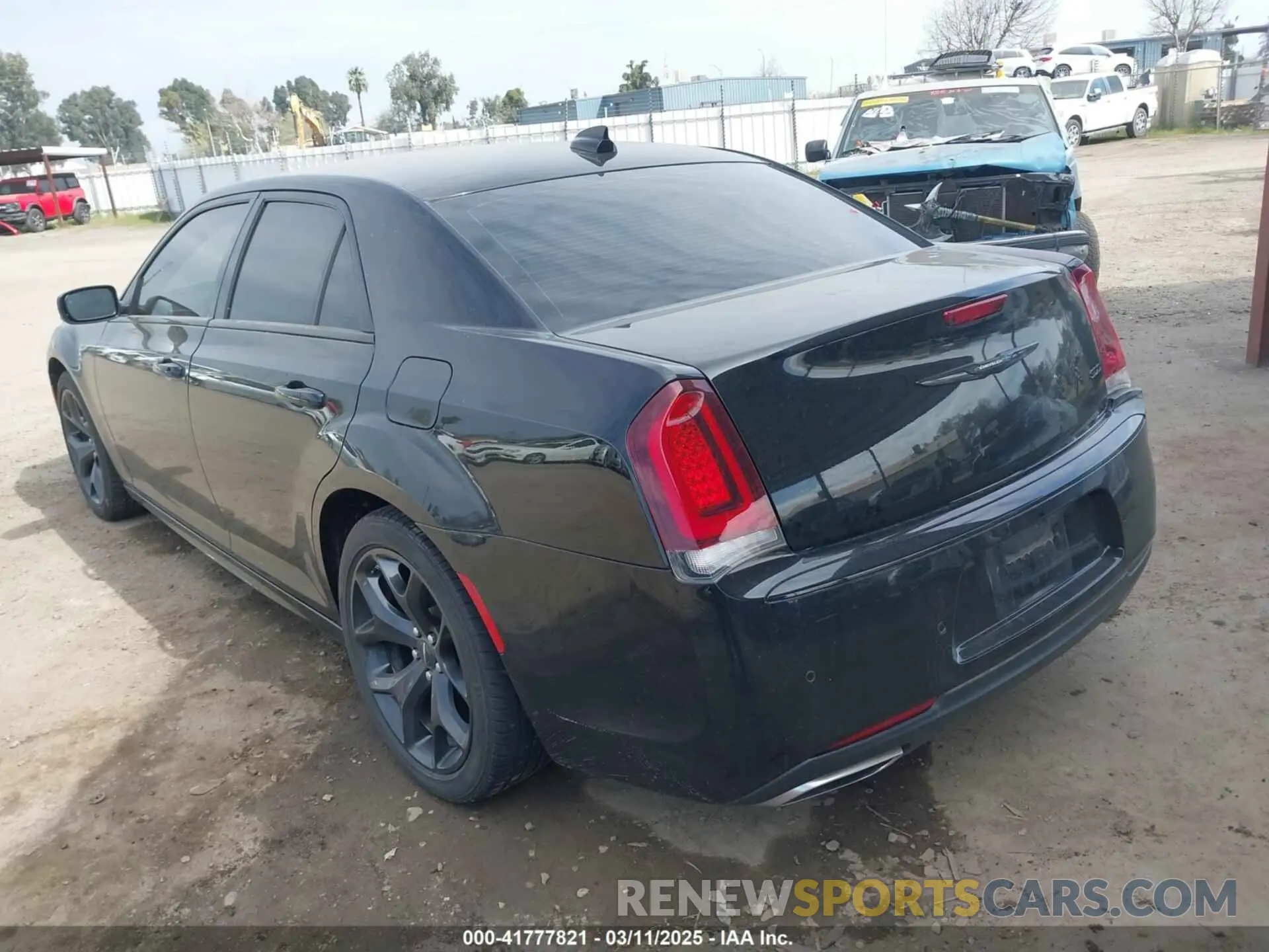 3 Photograph of a damaged car 2C3CCADG7NH262848 CHRYSLER 300 2022