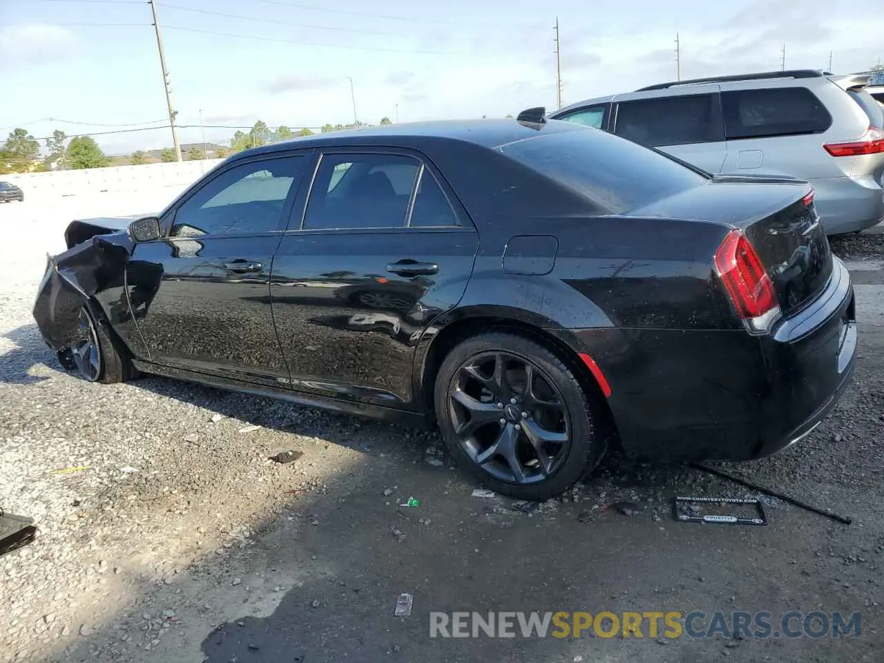 2 Photograph of a damaged car 2C3CCADG9NH139553 CHRYSLER 300 2022