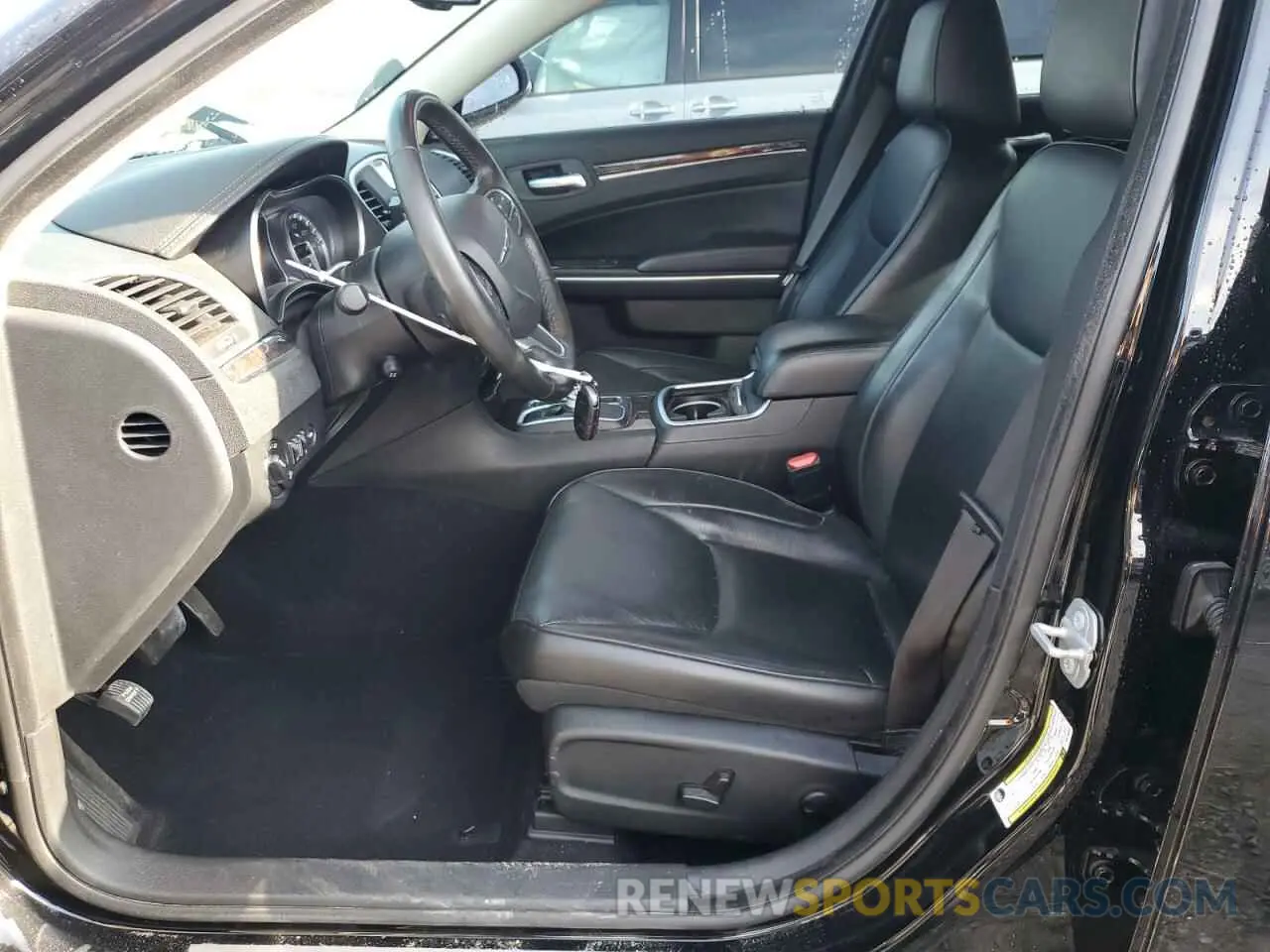 7 Photograph of a damaged car 2C3CCADG9NH139553 CHRYSLER 300 2022