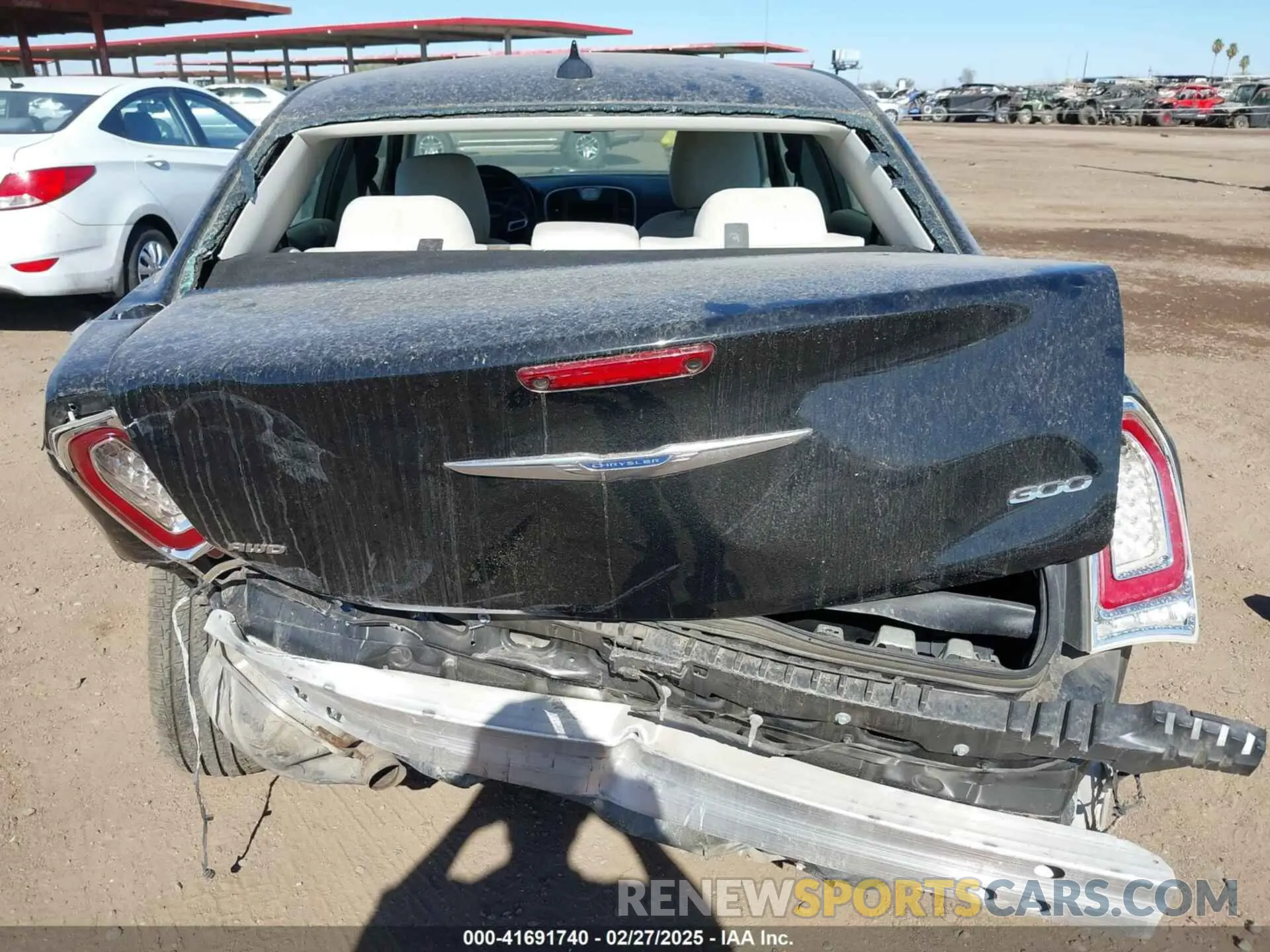 16 Photograph of a damaged car 2C3CCARG1NH193826 CHRYSLER 300 2022