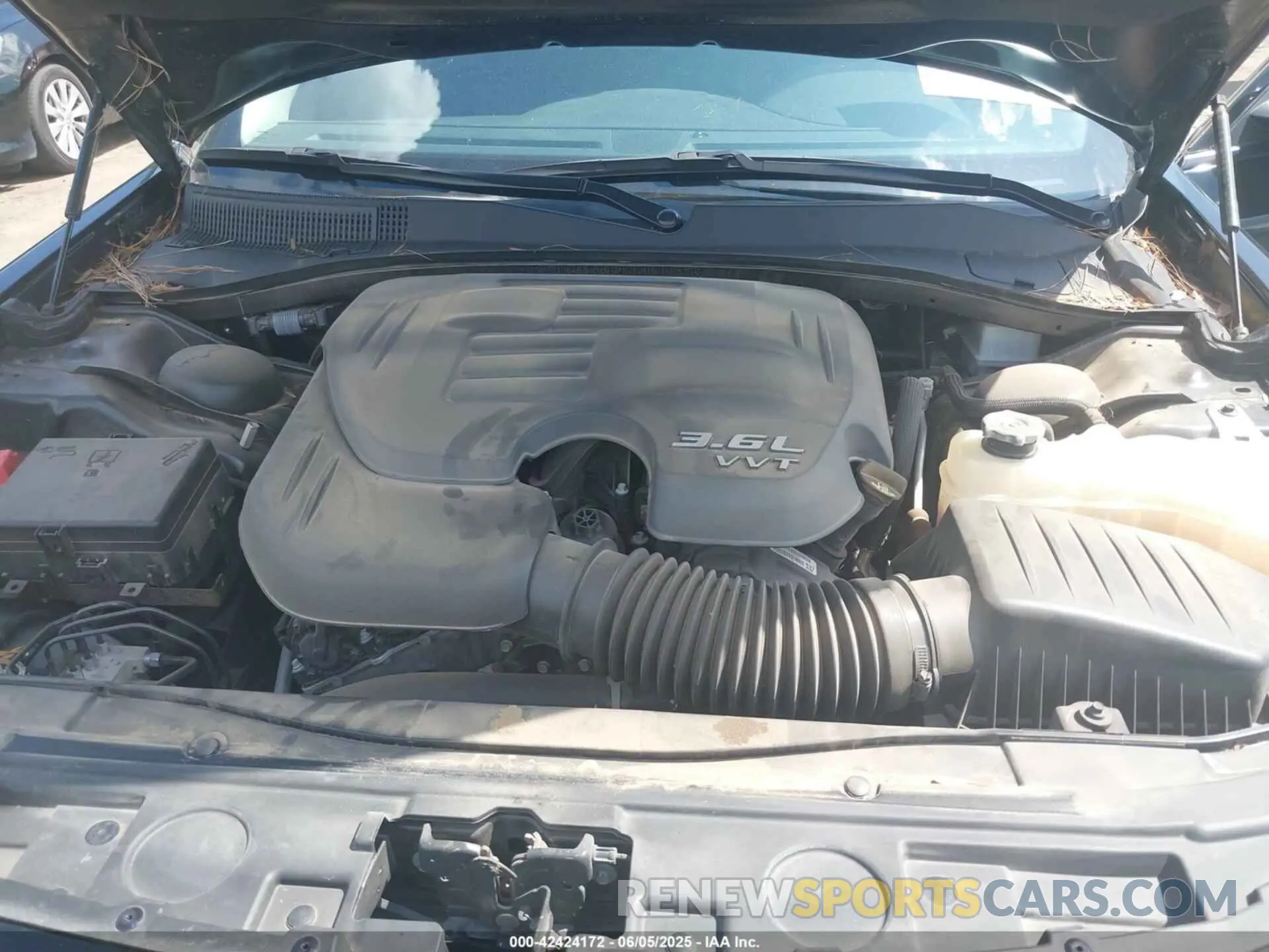 10 Фотография поврежденного автомобиля 2C3CCAAG0PH548936 CHRYSLER 300 2023
