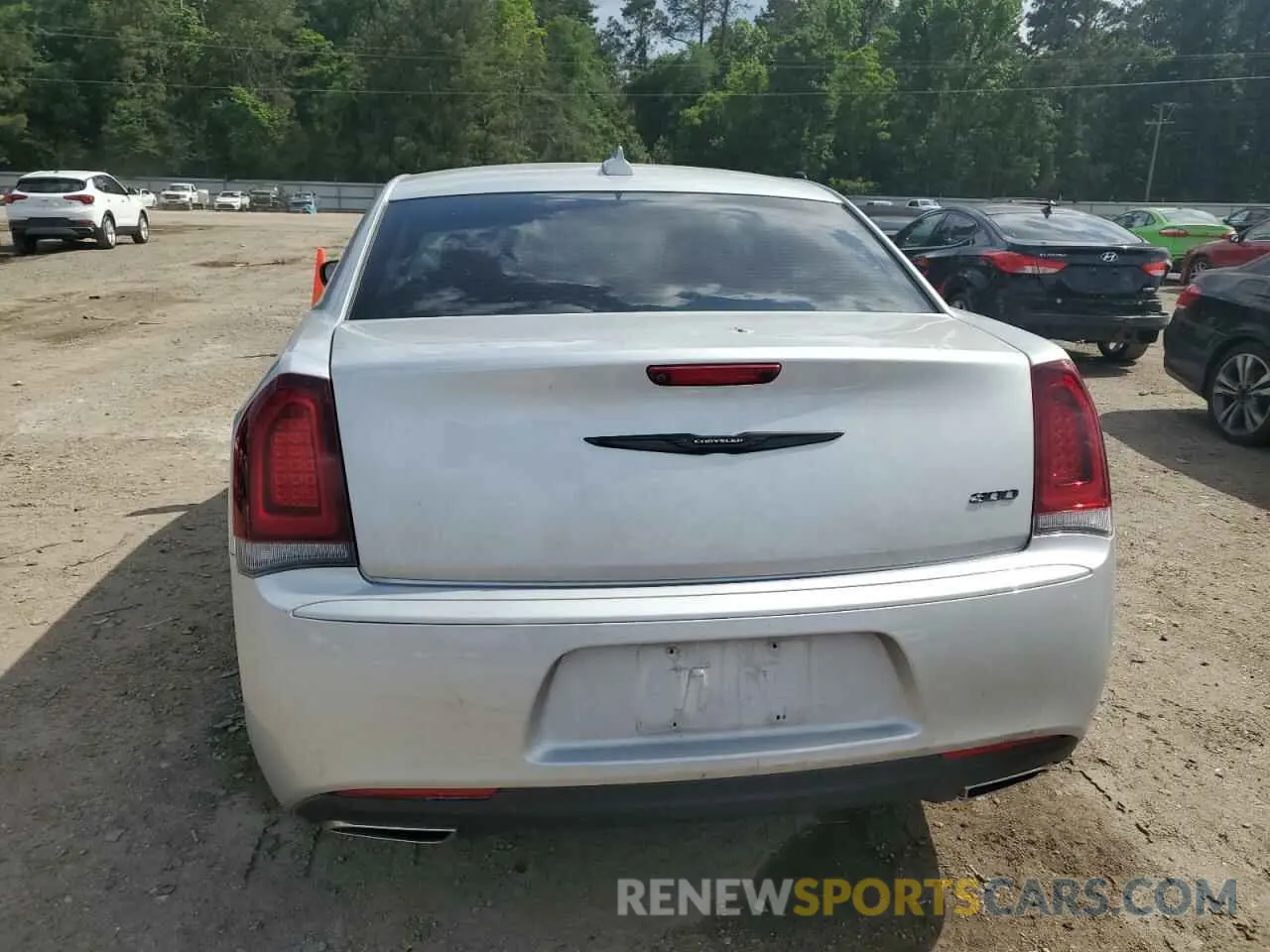 6 Фотография поврежденного автомобиля 2C3CCAAG1PH590001 CHRYSLER 300 2023