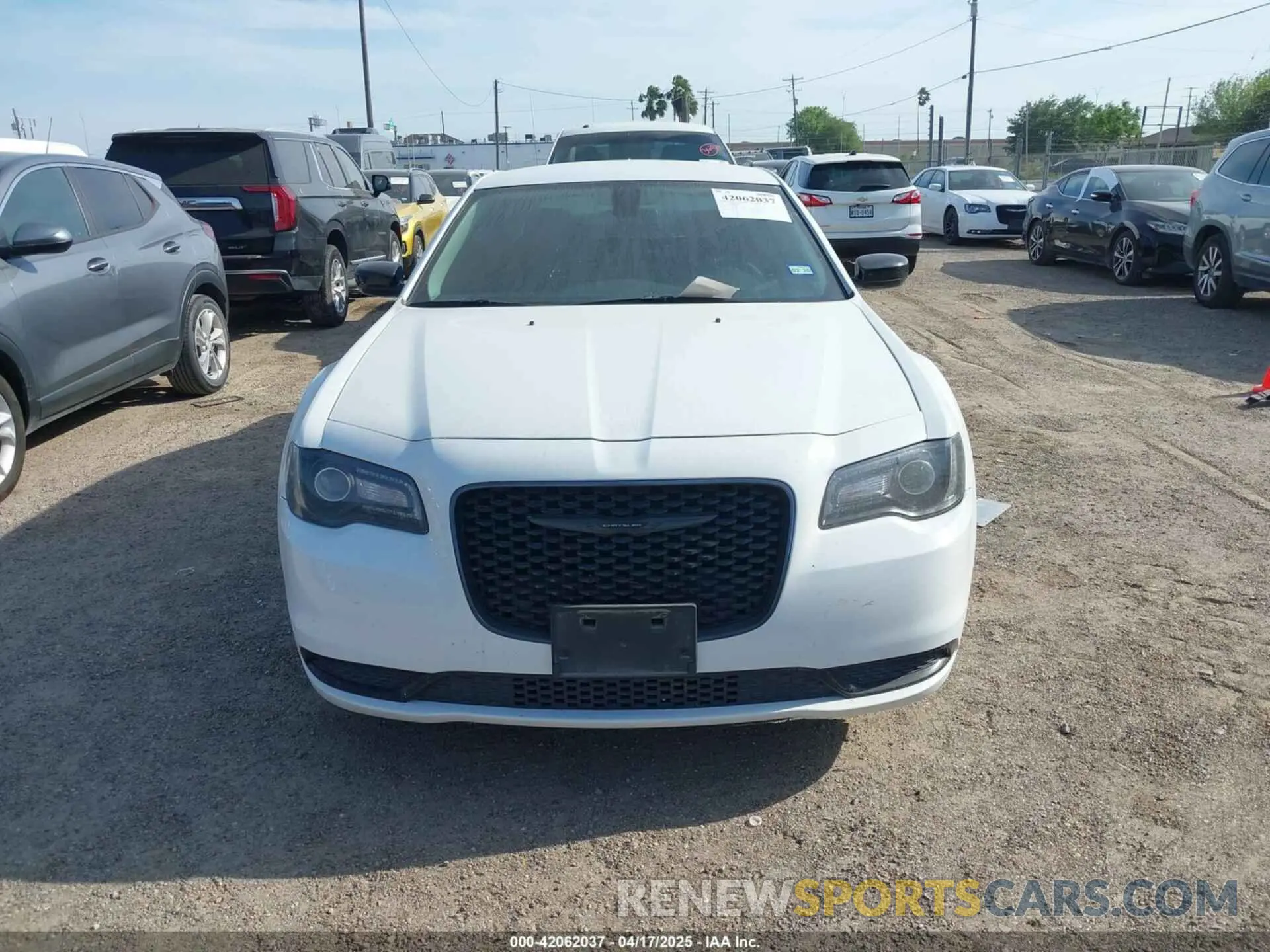 6 Фотография поврежденного автомобиля 2C3CCAAG4PH520122 CHRYSLER 300 2023