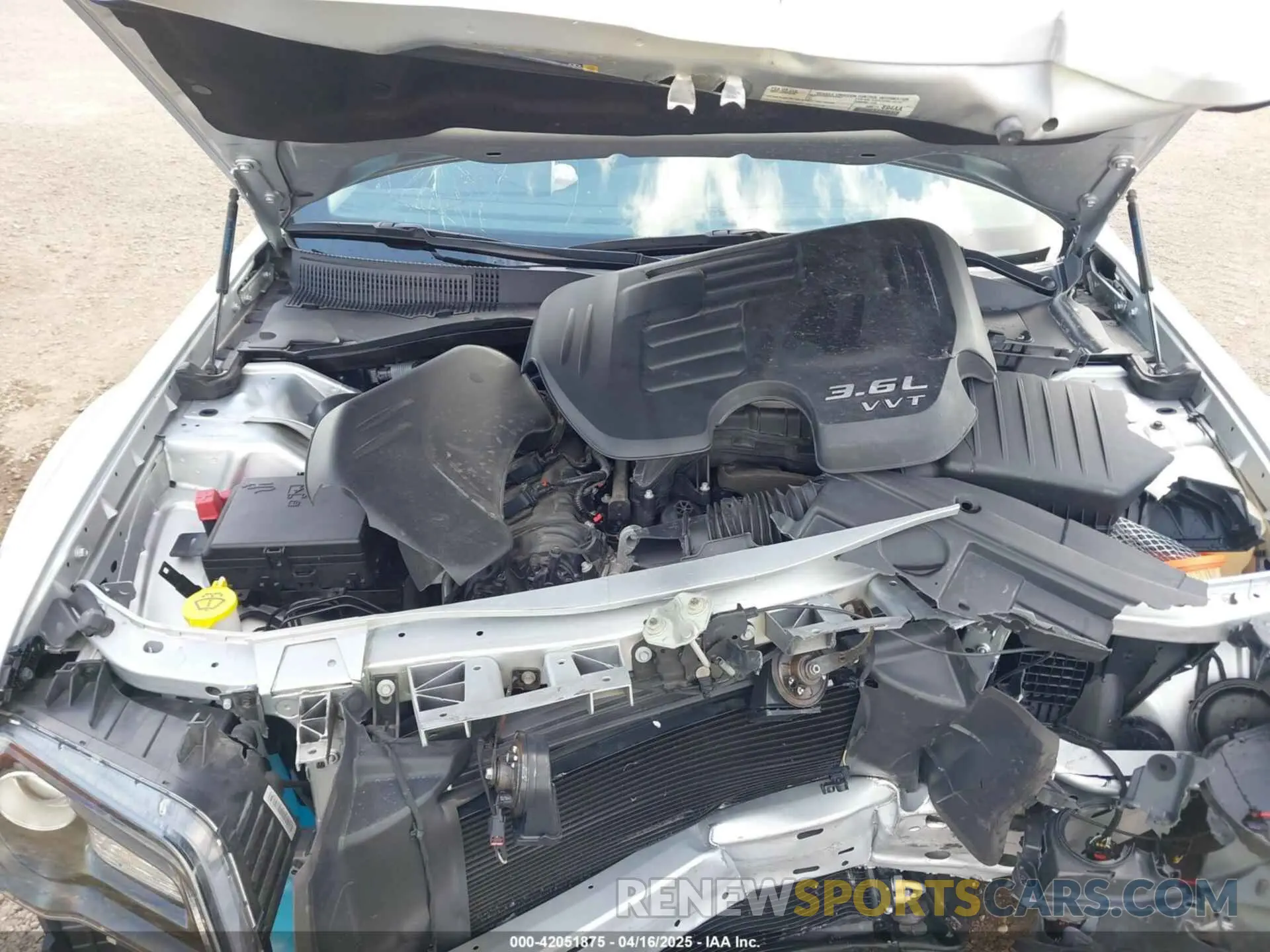 10 Фотография поврежденного автомобиля 2C3CCAAG4PH577453 CHRYSLER 300 2023