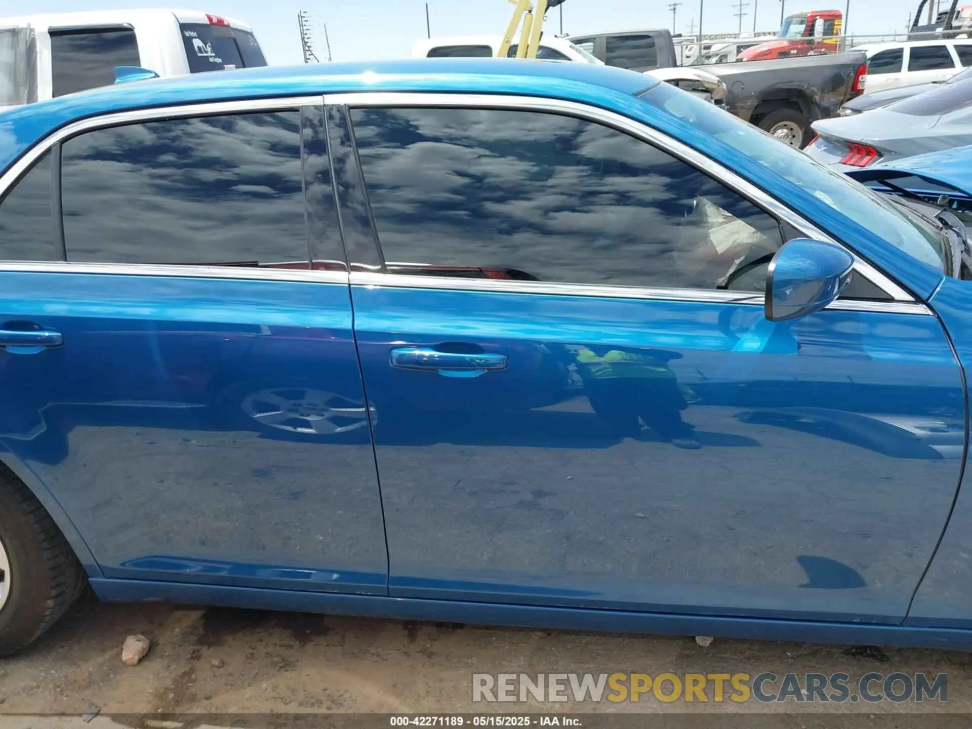 14 Photograph of a damaged car 2C3CCAAG4PH685409 CHRYSLER 300 2023