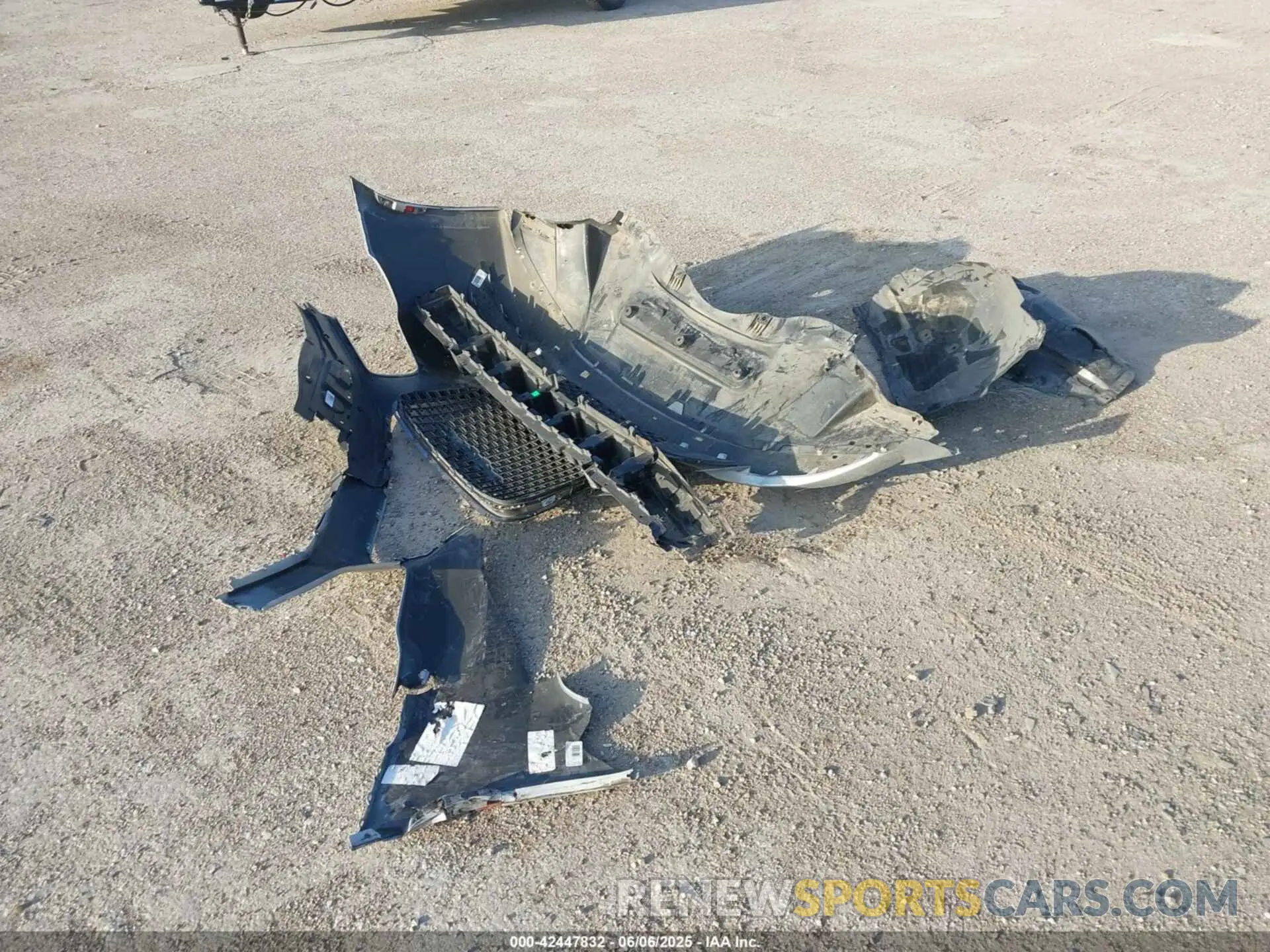 12 Фотография поврежденного автомобиля 2C3CCAAG6PH537925 CHRYSLER 300 2023