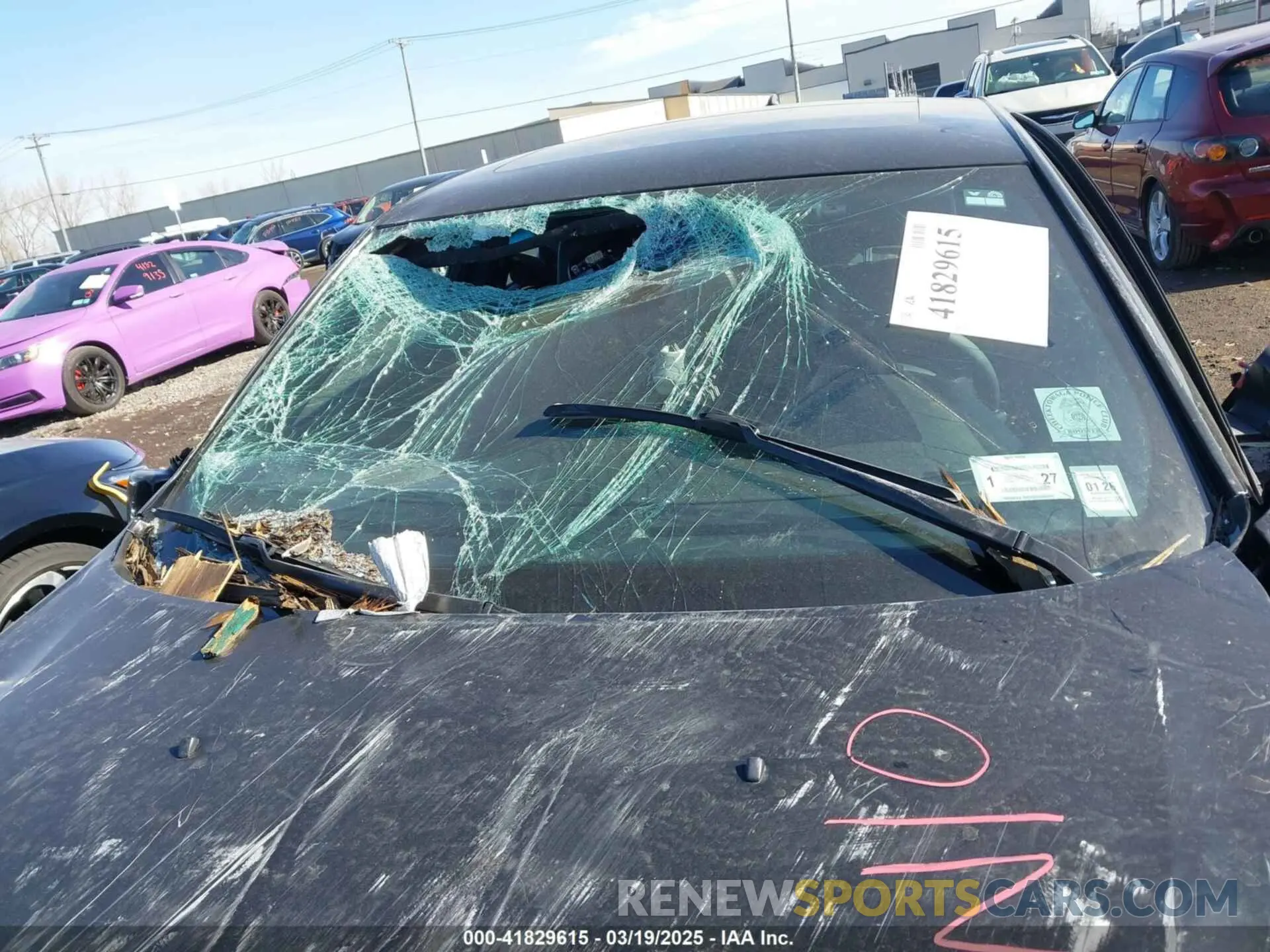 6 Photograph of a damaged car 2C3CCABG6PH537695 CHRYSLER 300 2023