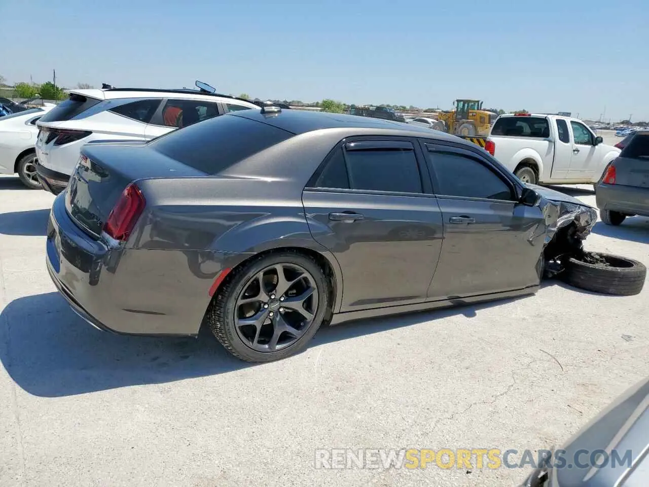 3 Photograph of a damaged car 2C3CCABGXPH706746 CHRYSLER 300 2023