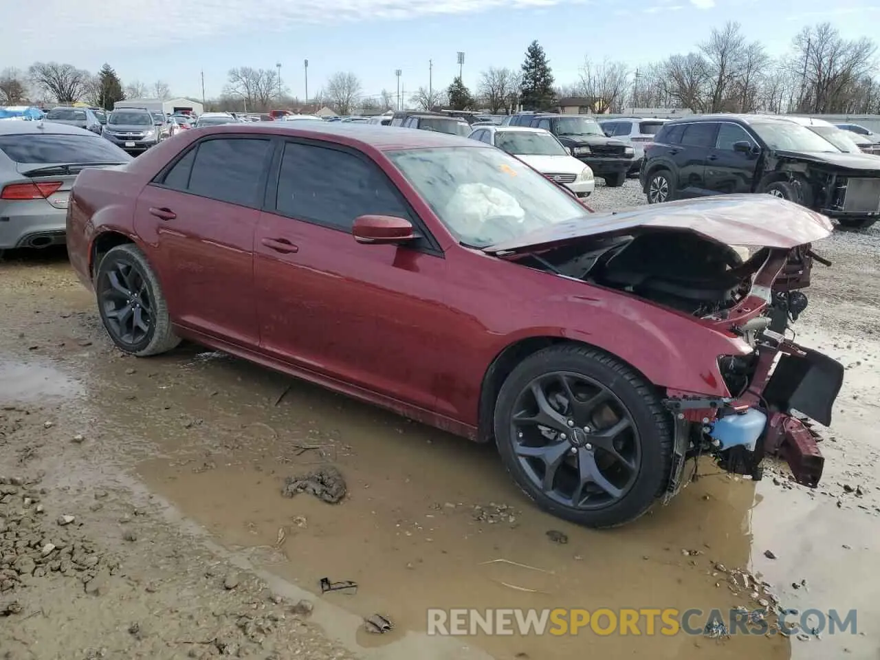 4 Photograph of a damaged car 2C3CCADG1PH556118 CHRYSLER 300 2023