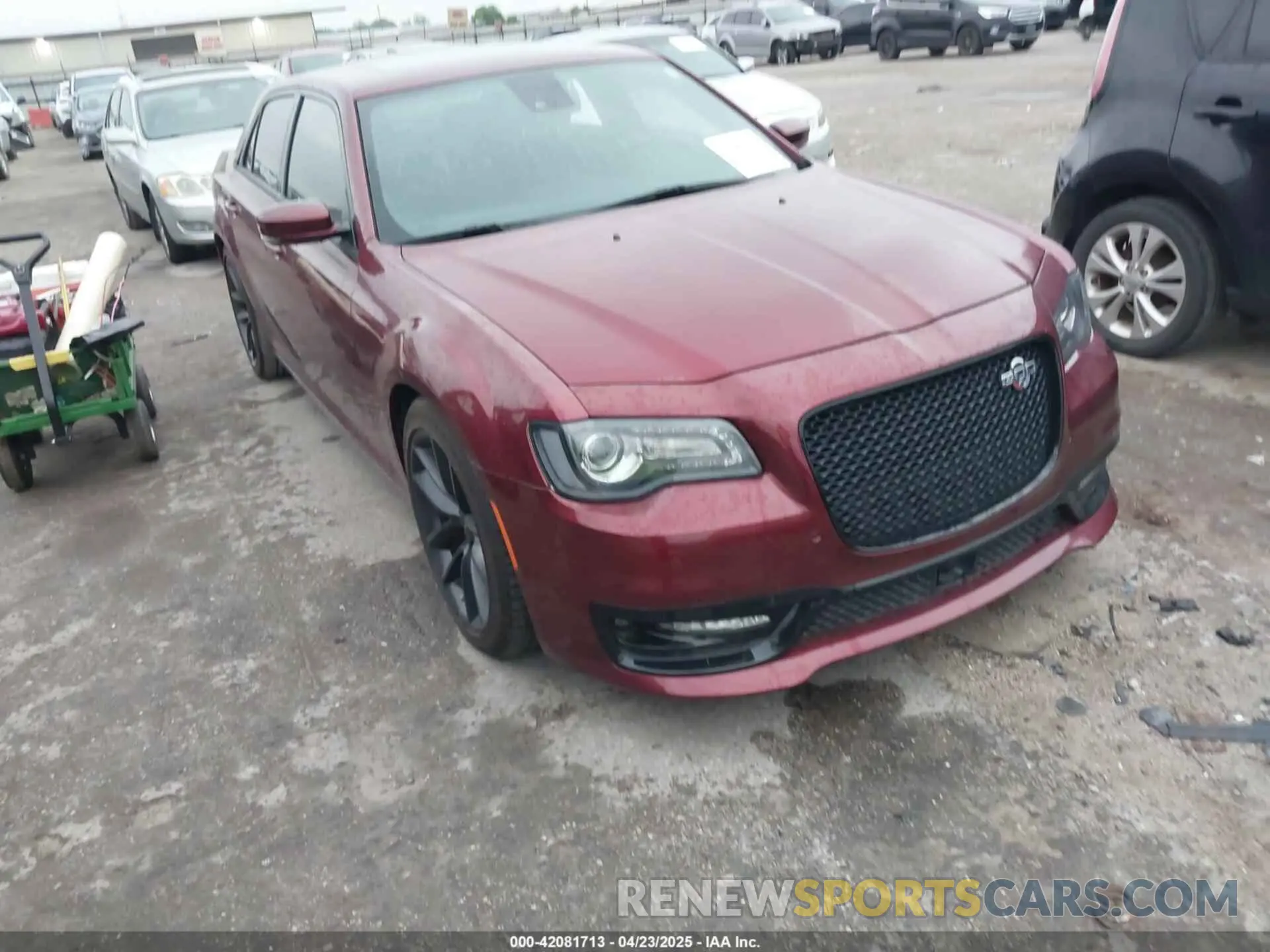 1 Фотография поврежденного автомобиля 2C3CCAPJ2PH500325 CHRYSLER 300 2023