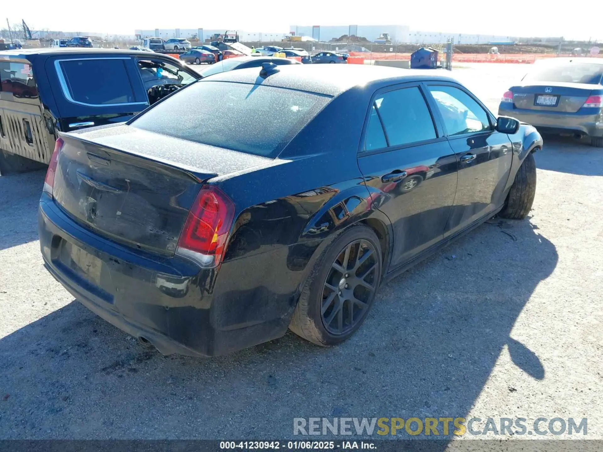 4 Photograph of a damaged car 2C3CCAPJ8PH500734 CHRYSLER 300 2023