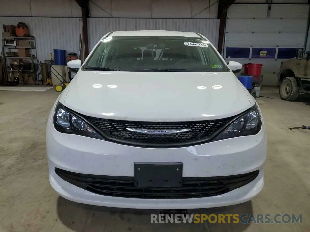 5 Photograph of a damaged car 2C4RC1AGXLR245463 CHRYSLER All Models 2020