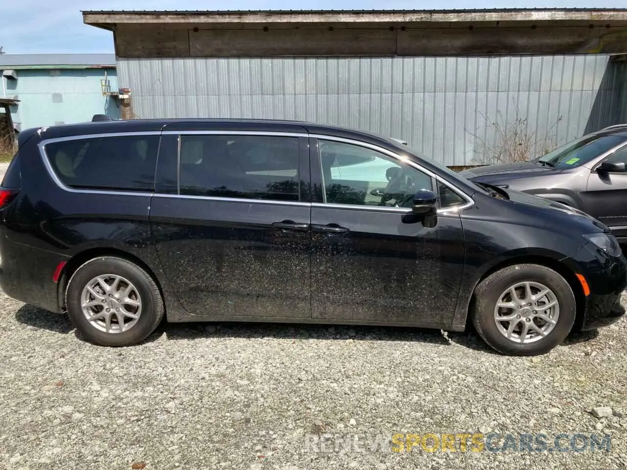 9 Photograph of a damaged car 2C4RC1ZG0RR166395 CHRYSLER GRAND CARA 2024