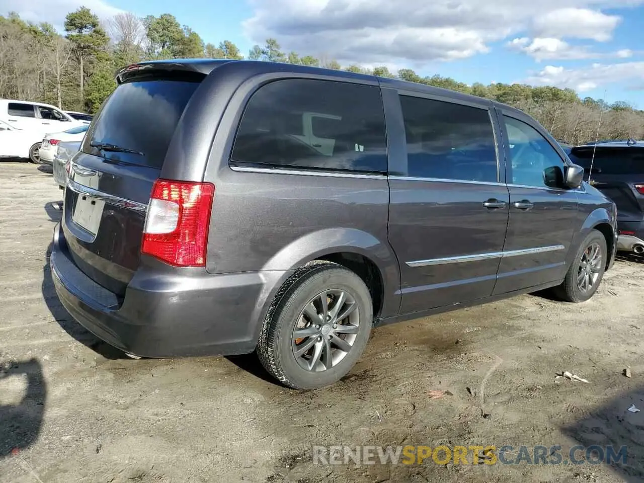 3 Photograph of a damaged car 2C4RC1HG0GR191165 CHRYSLER MINIVAN 2016