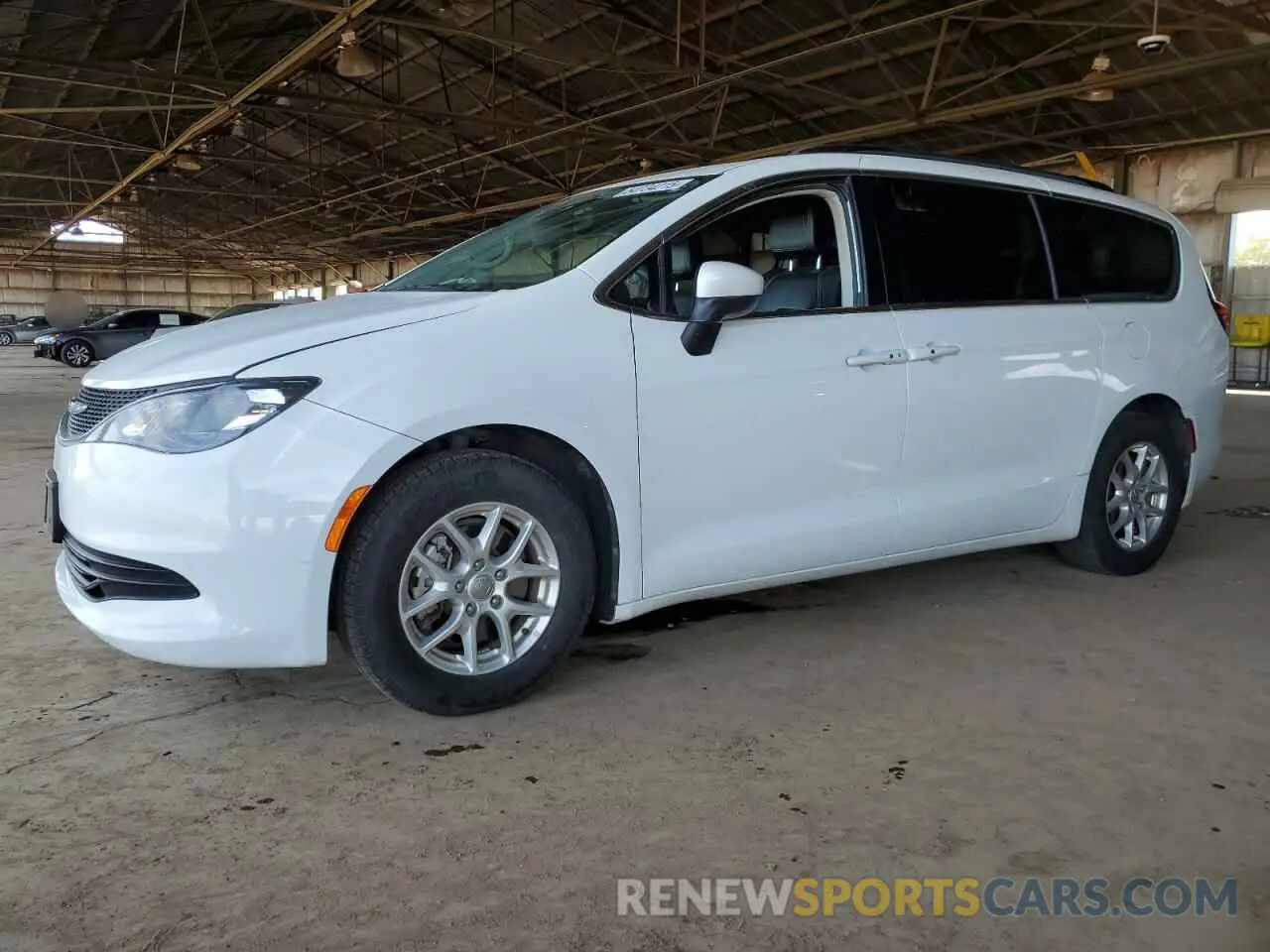 1 Photograph of a damaged car 2C4RC1DG0LR265538 CHRYSLER MINIVAN 2020