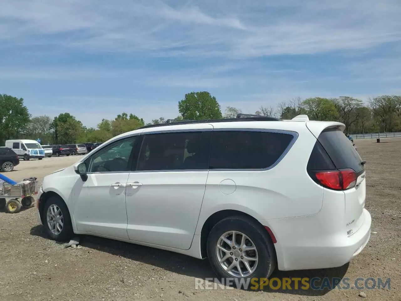 2 Photograph of a damaged car 2C4RC1DG1LR172060 CHRYSLER MINIVAN 2020