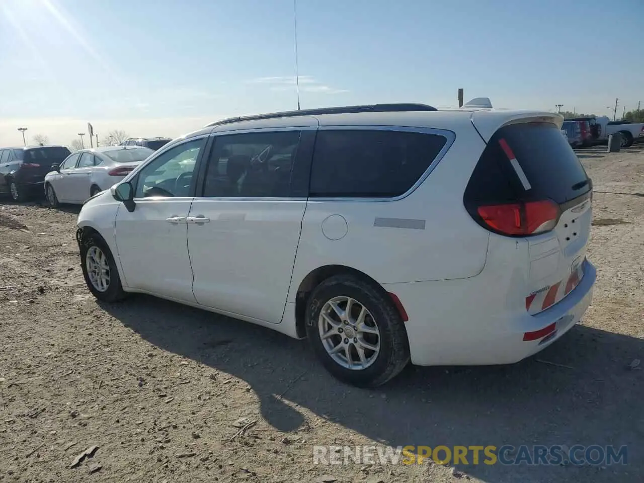 2 Фотография поврежденного автомобиля 2C4RC1DG1LR268285 CHRYSLER MINIVAN 2020