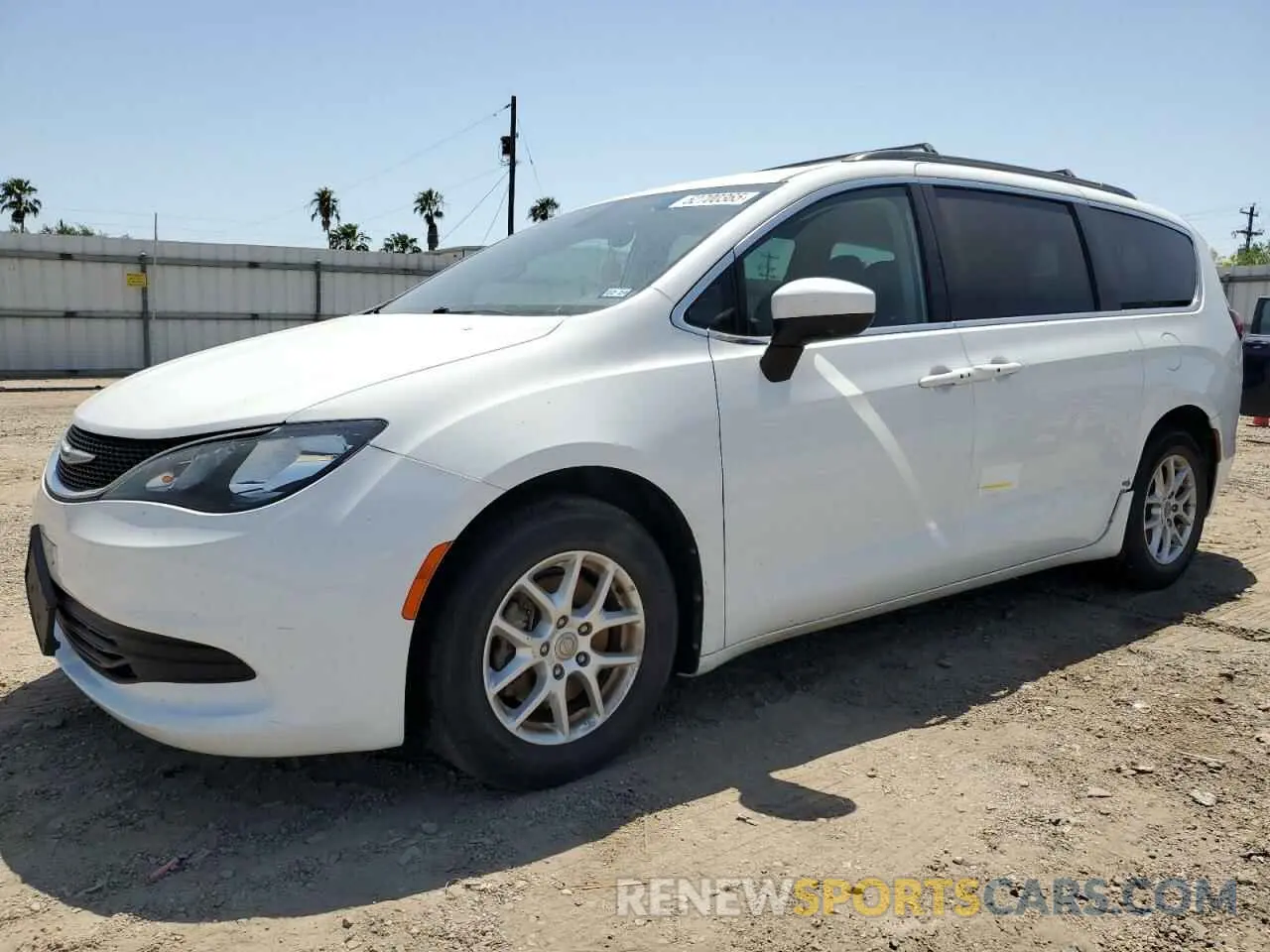 1 Photograph of a damaged car 2C4RC1DG3LR151579 CHRYSLER MINIVAN 2020