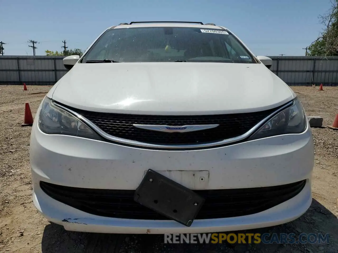 5 Photograph of a damaged car 2C4RC1DG3LR151579 CHRYSLER MINIVAN 2020