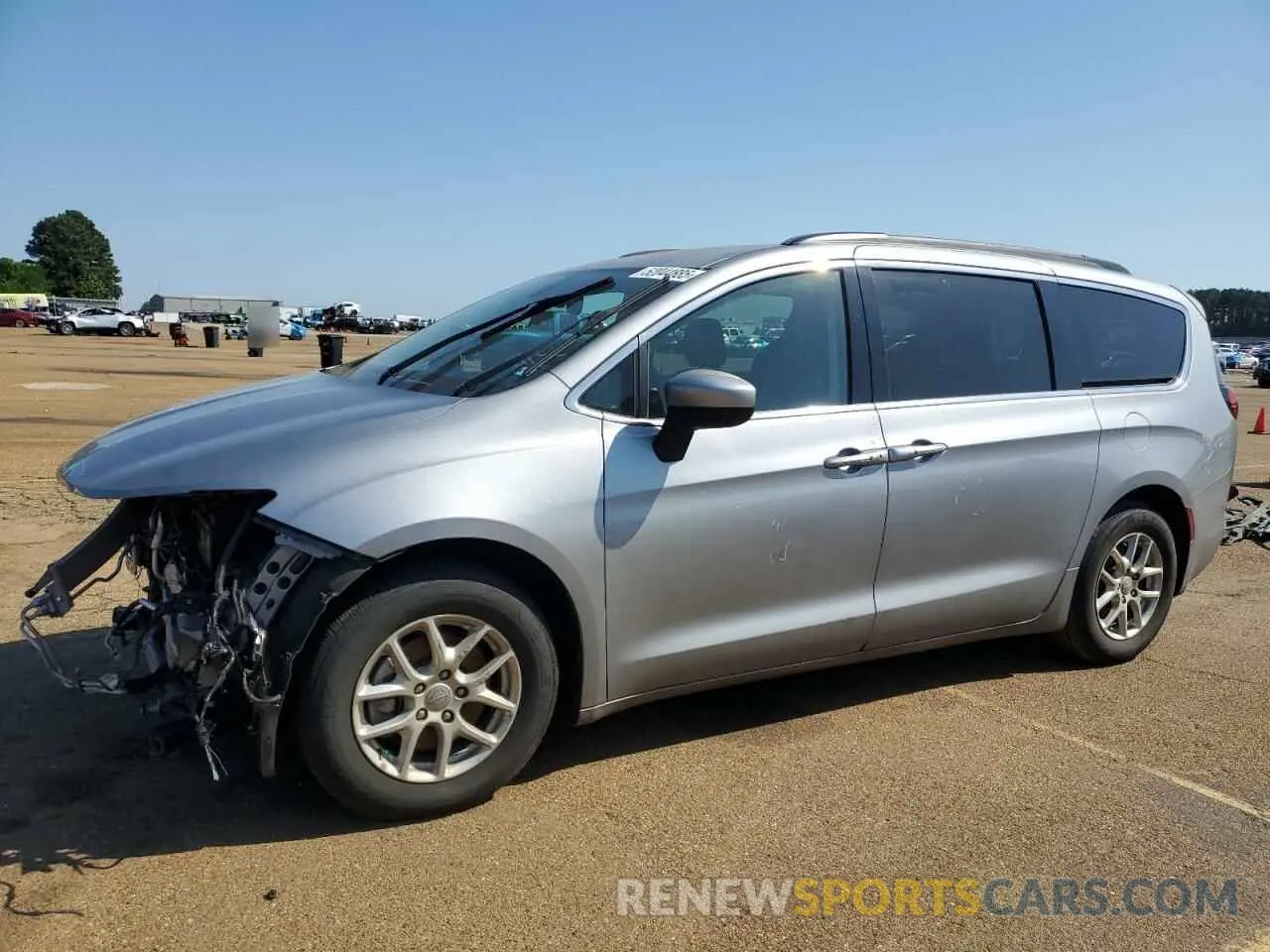 1 Photograph of a damaged car 2C4RC1DG3LR195842 CHRYSLER MINIVAN 2020