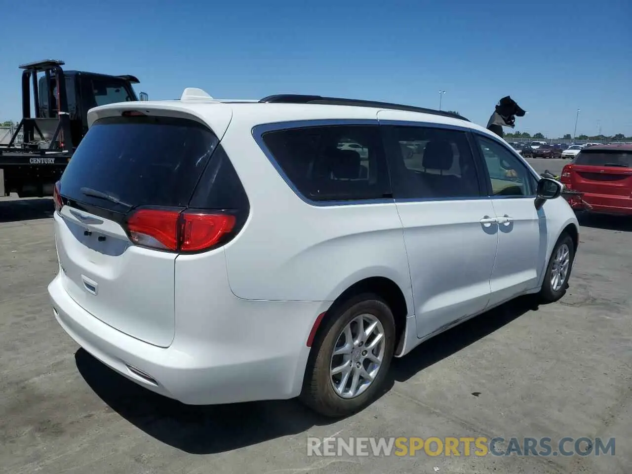 3 Photograph of a damaged car 2C4RC1DG5LR261274 CHRYSLER MINIVAN 2020