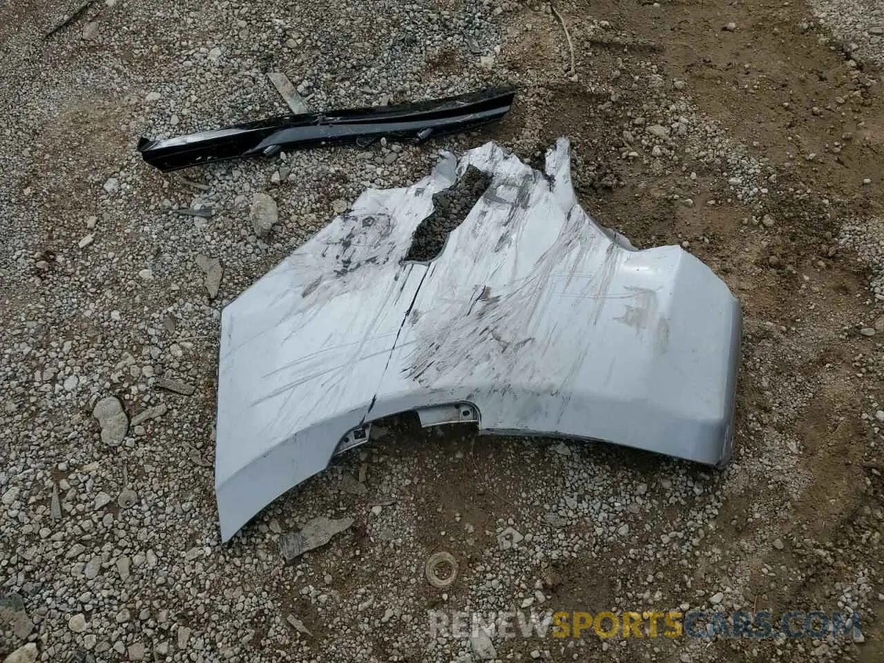 13 Photograph of a damaged car 2C4RC1DG6LR176444 CHRYSLER MINIVAN 2020