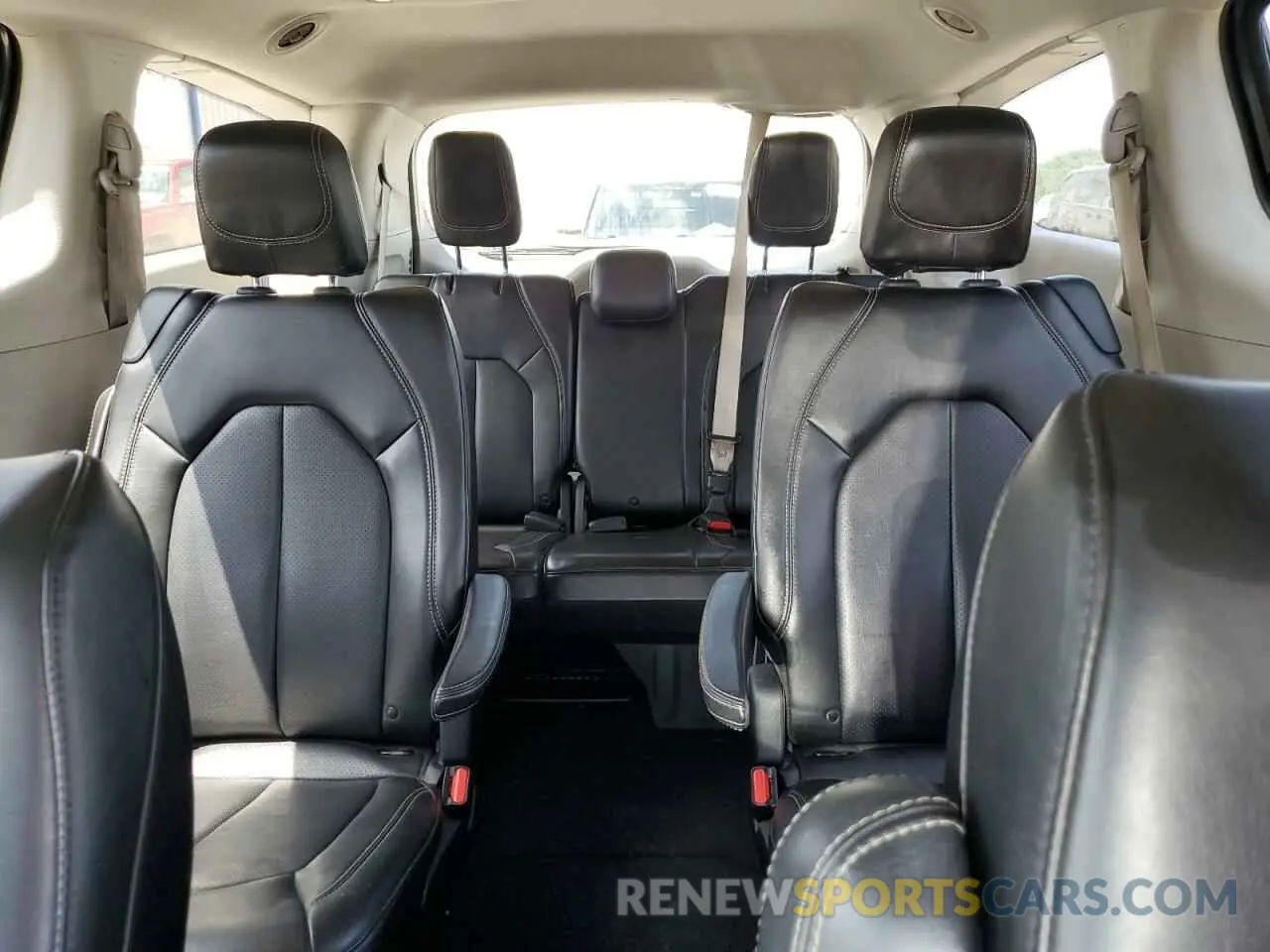 10 Фотография поврежденного автомобиля 2C4RC1DG9LR157824 CHRYSLER MINIVAN 2020