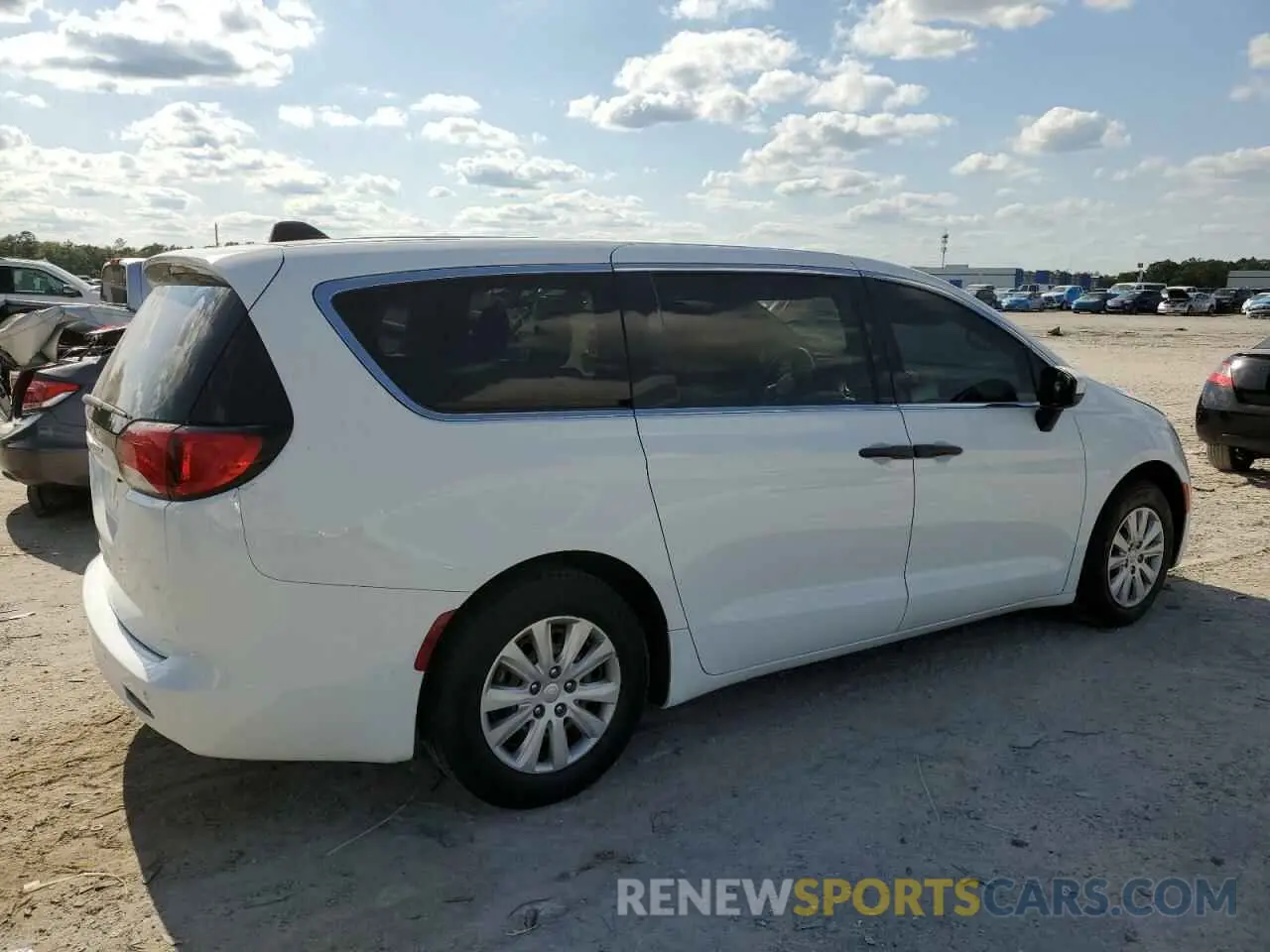 3 Фотография поврежденного автомобиля 2C4RC1AG7MR544121 CHRYSLER MINIVAN 2021