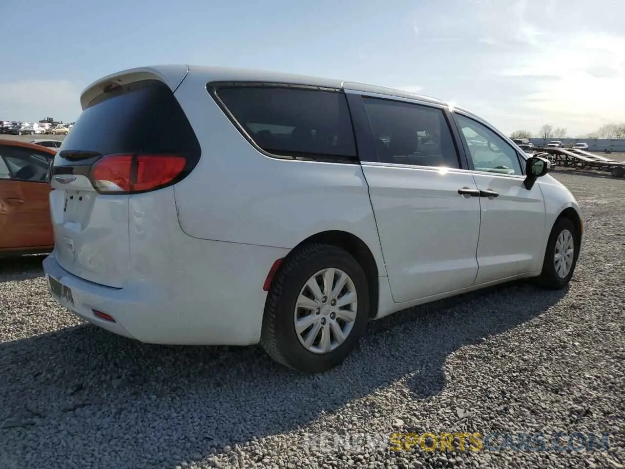 3 Фотография поврежденного автомобиля 2C4RC1AGXMR535221 CHRYSLER MINIVAN 2021