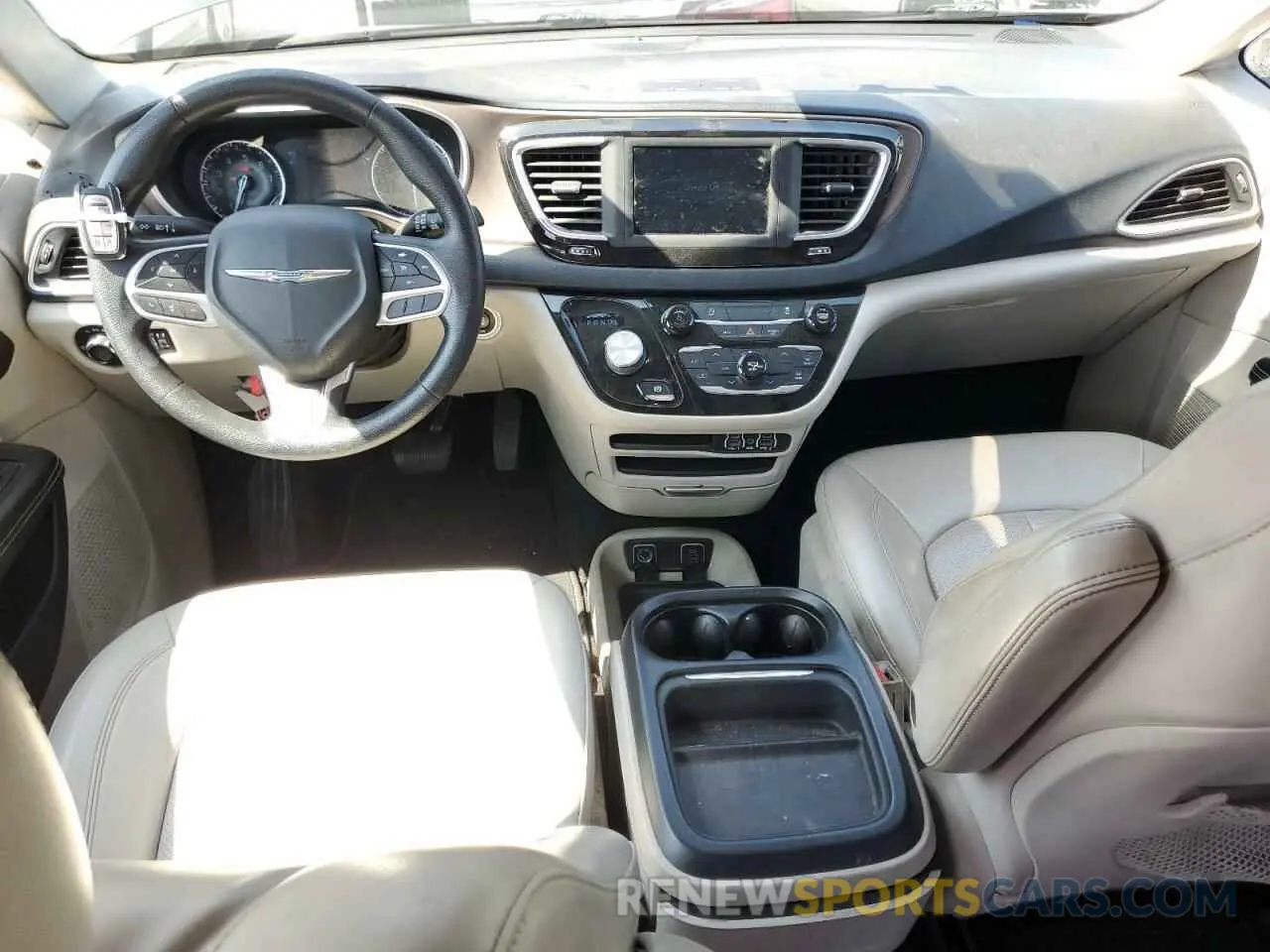 8 Фотография поврежденного автомобиля 2C4RC1DG0MR551892 CHRYSLER MINIVAN 2021